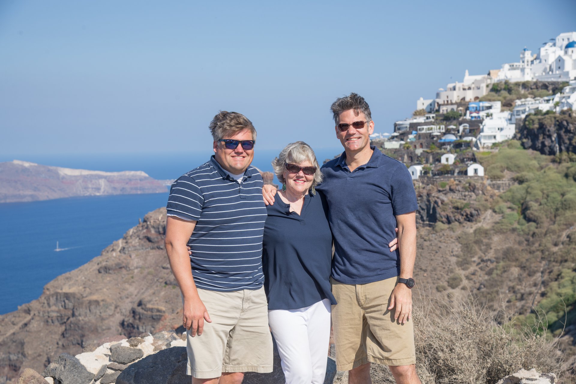 Santorini-Greece-travel-story-Flytographer-21