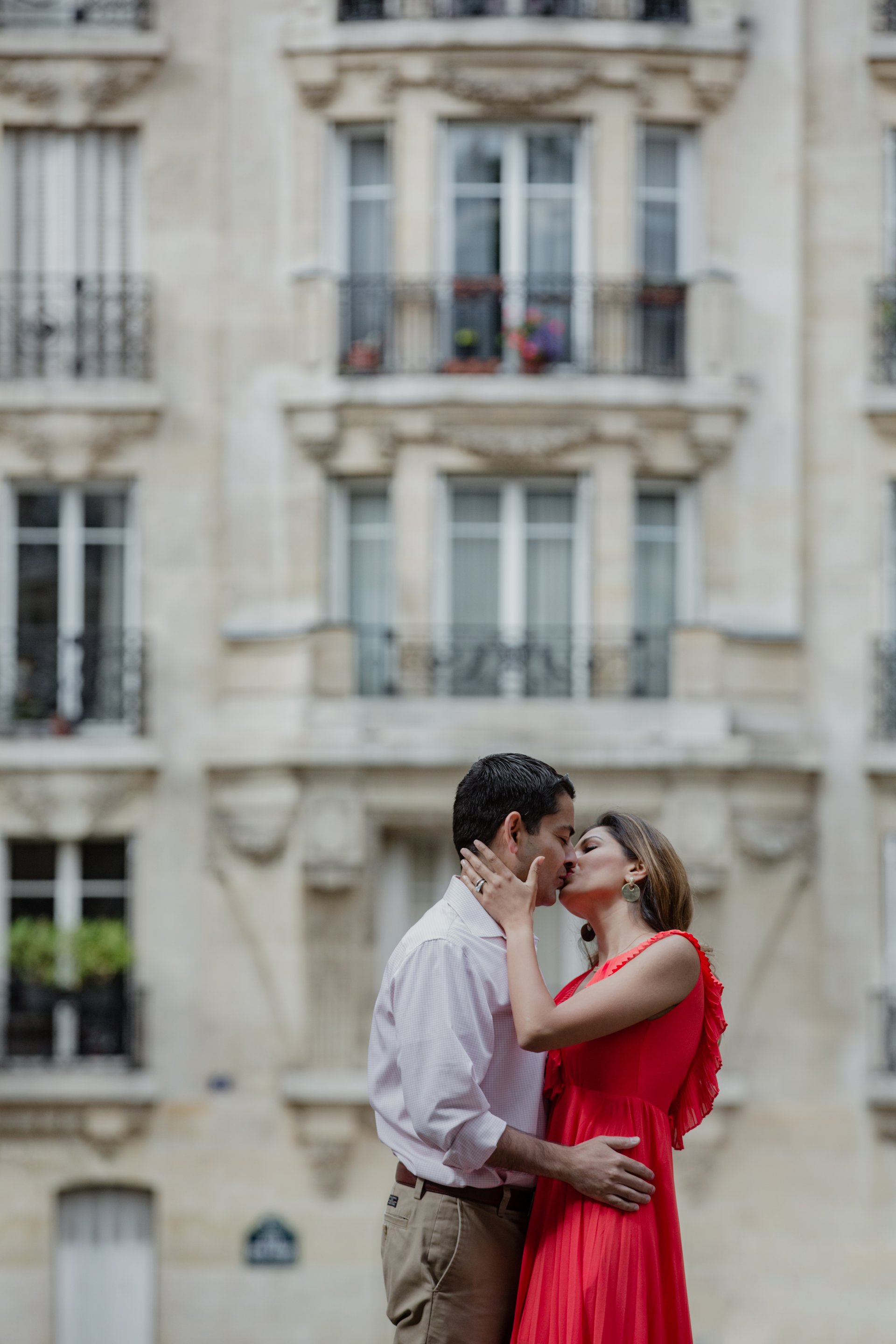 Paris-France-travel-story-Flytographer-4