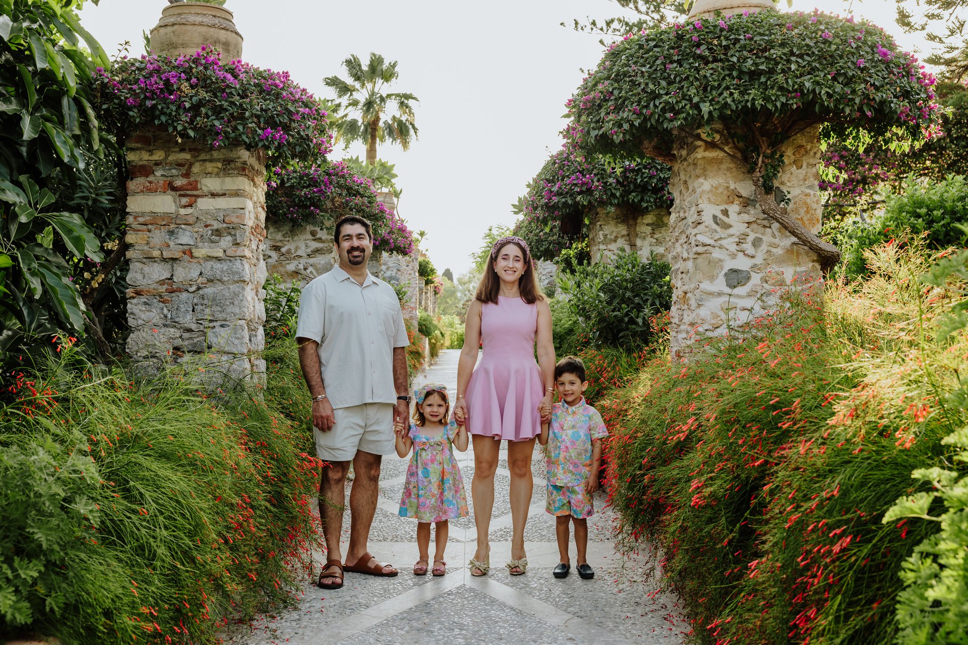 Taormina-Italy-travel-story-Flytographer-2