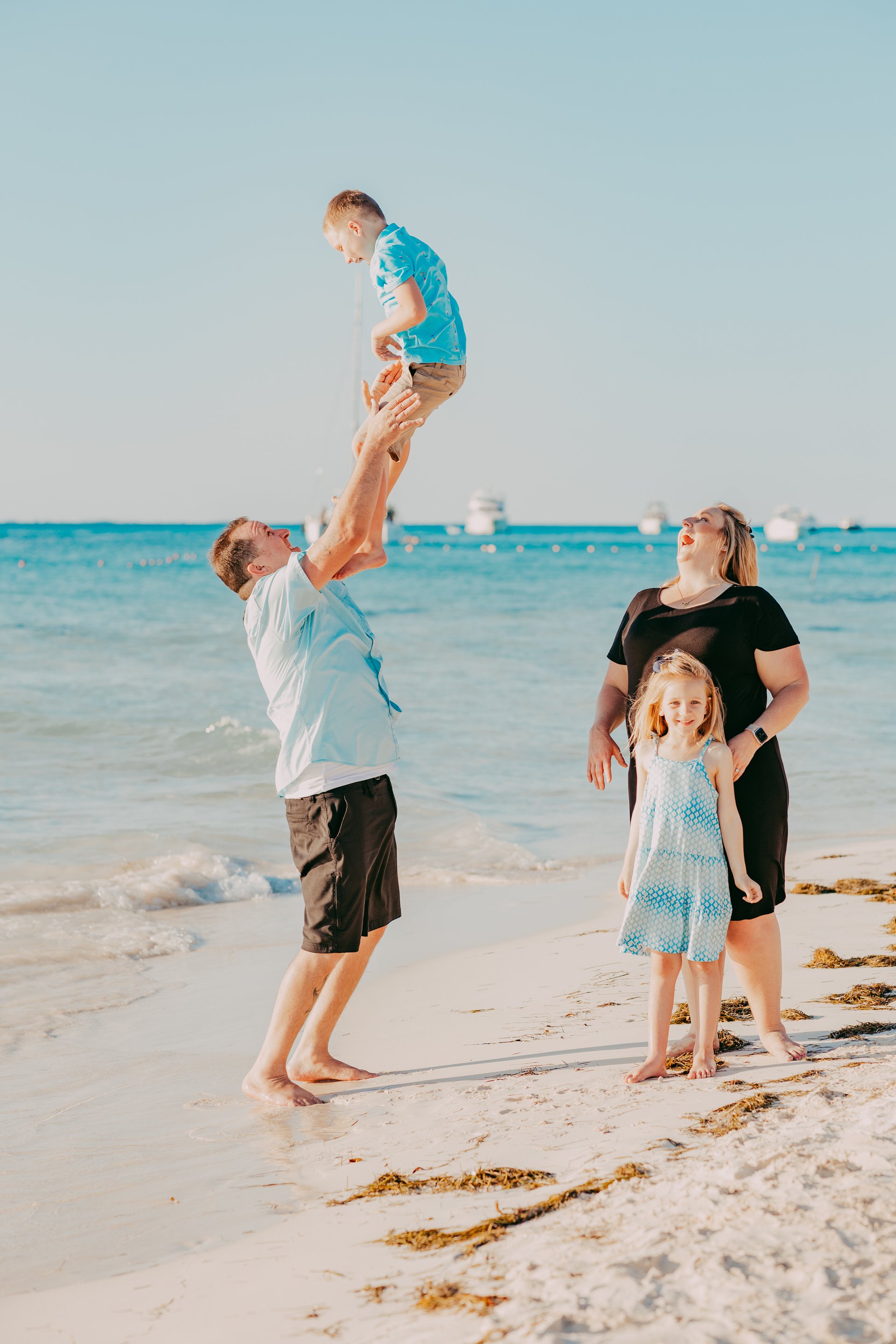 Cancun-Mexico-travel-story-Flytographer-15