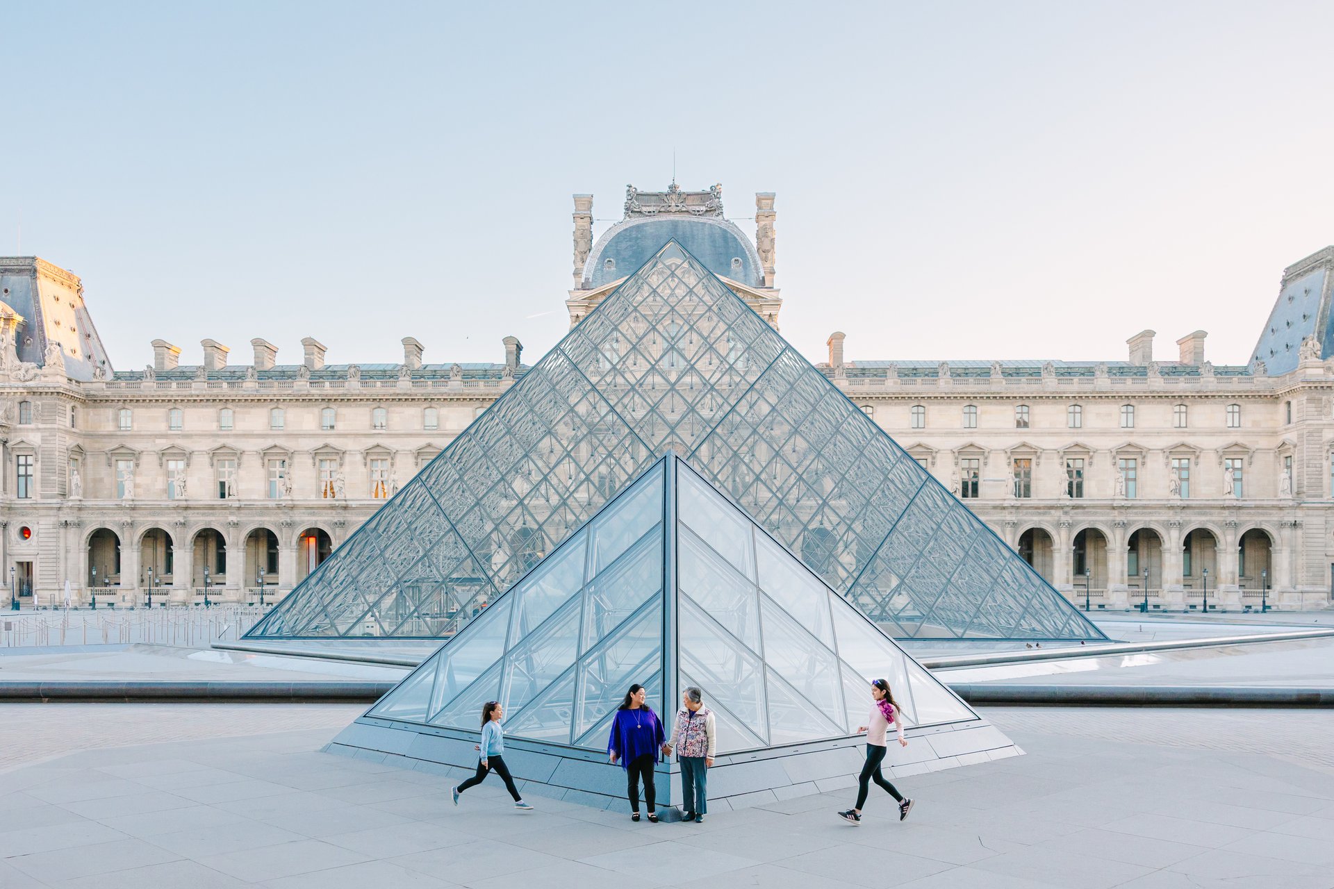 Paris-France-travel-story-Flytographer-4