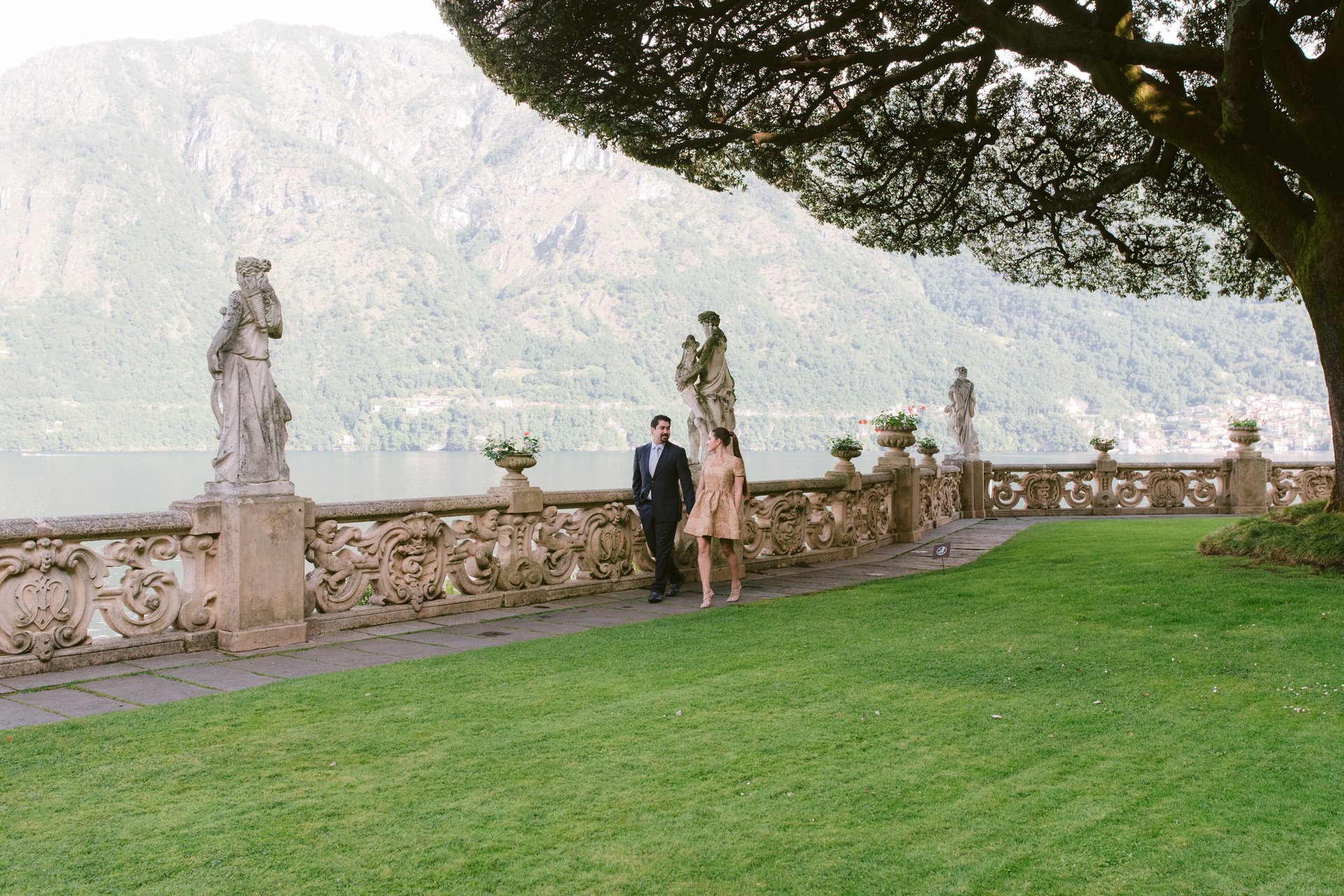 Lake Como-Italy-travel-story-Flytographer-29