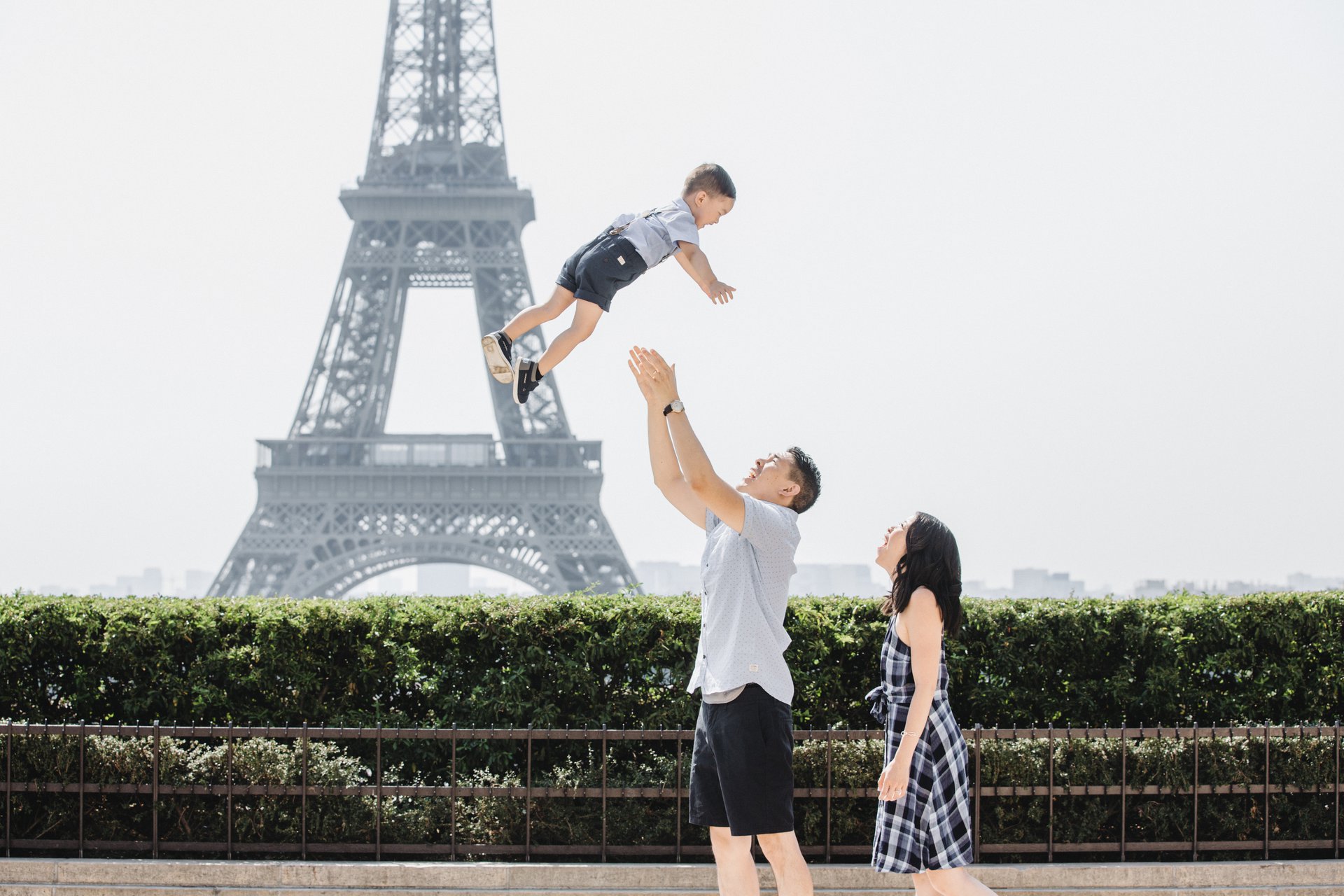 Paris-France-travel-story-Flytographer-2