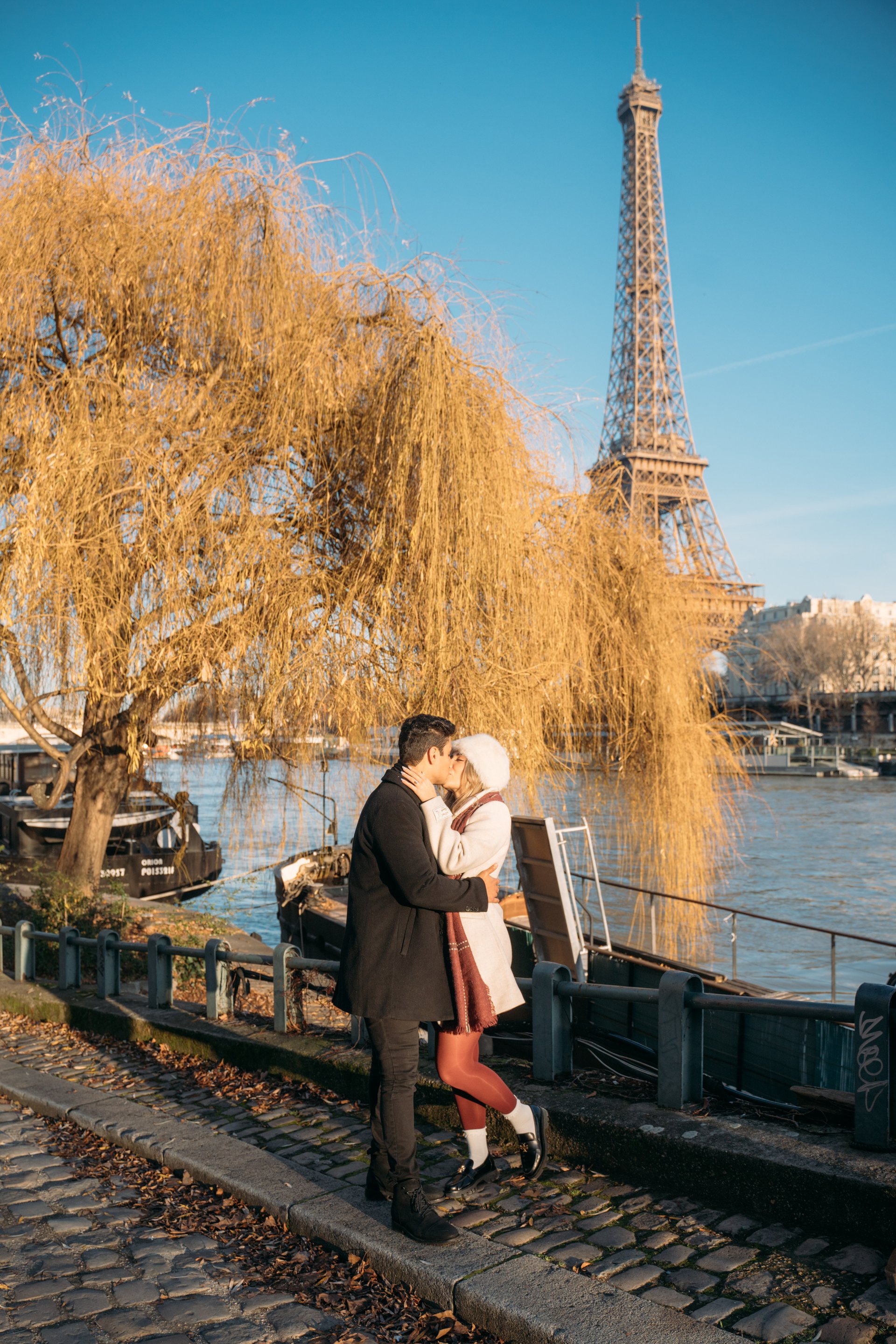 Paris-France-travel-story-Flytographer-10