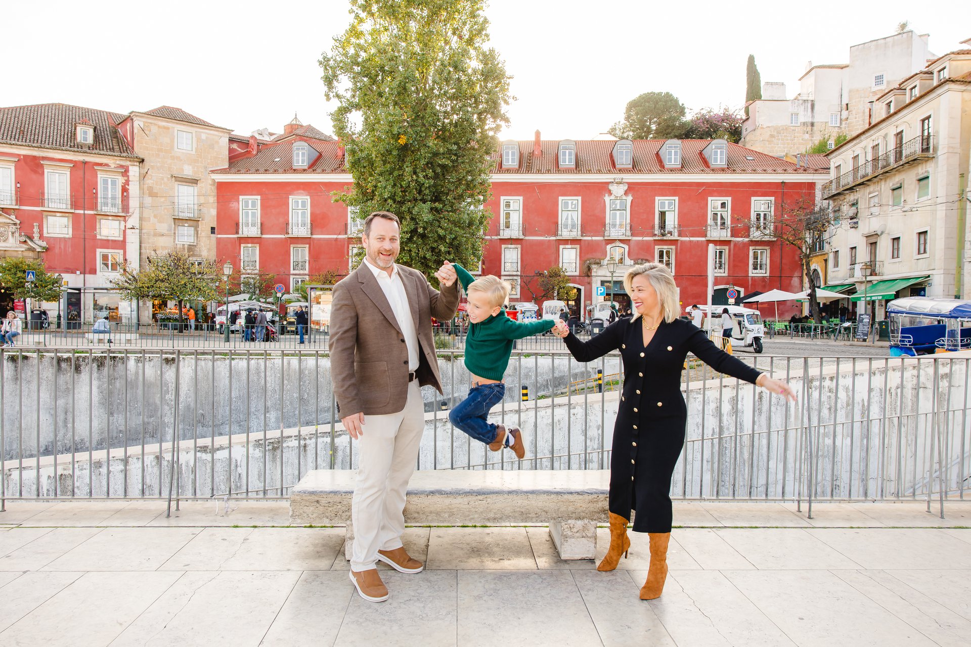 Lisbon-Portugal-travel-story-Flytographer-6