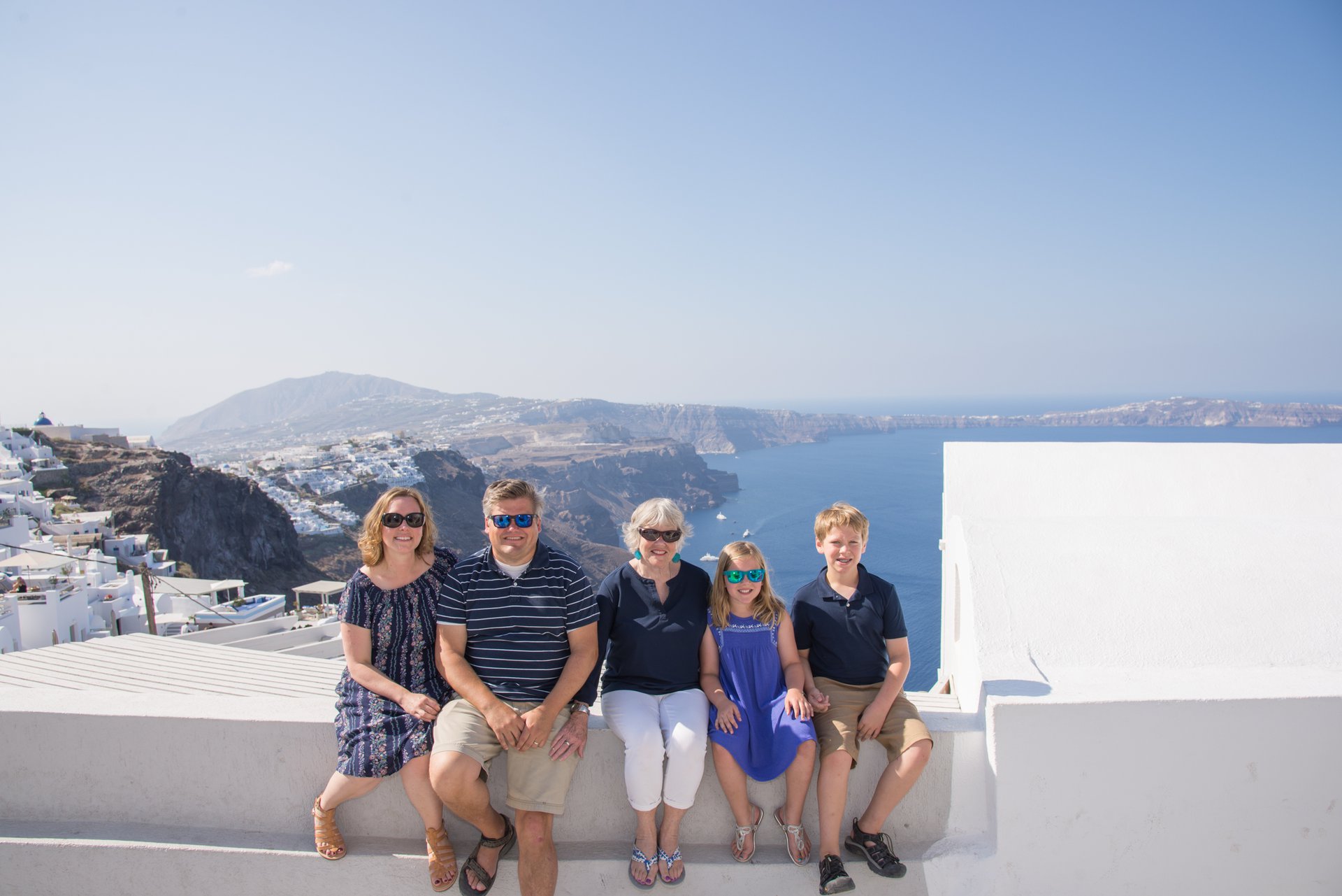 Santorini-Greece-travel-story-Flytographer-13