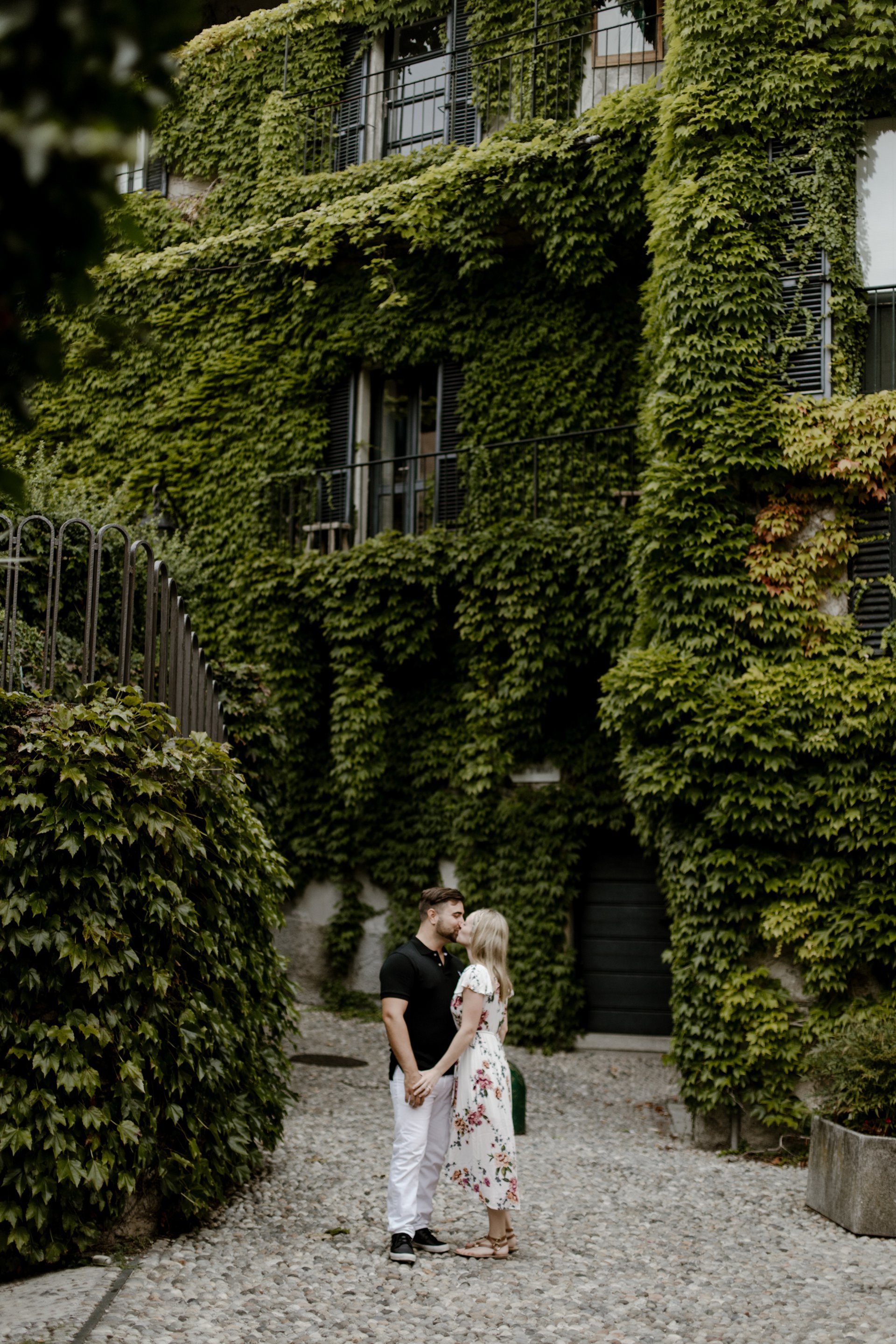 Lake Como-Italy-travel-story-Flytographer-11