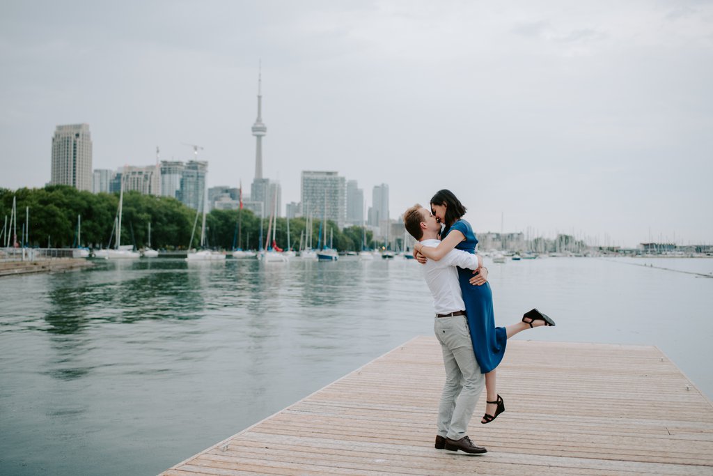 Toronto Photo Lab Hire a Local Toronto Photographer | Flytographer