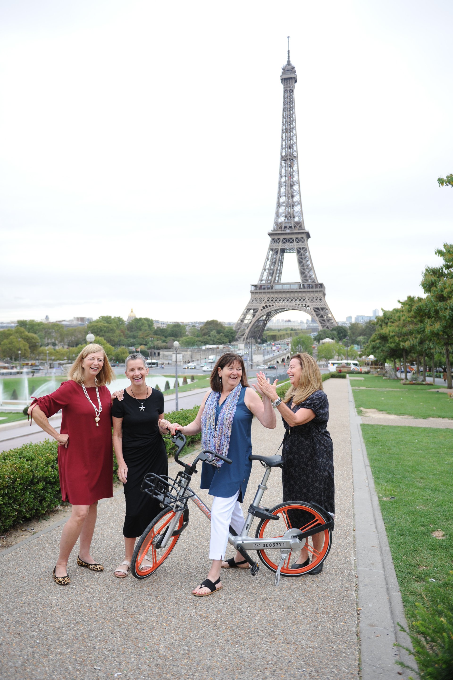 Paris-France-travel-story-Flytographer-19