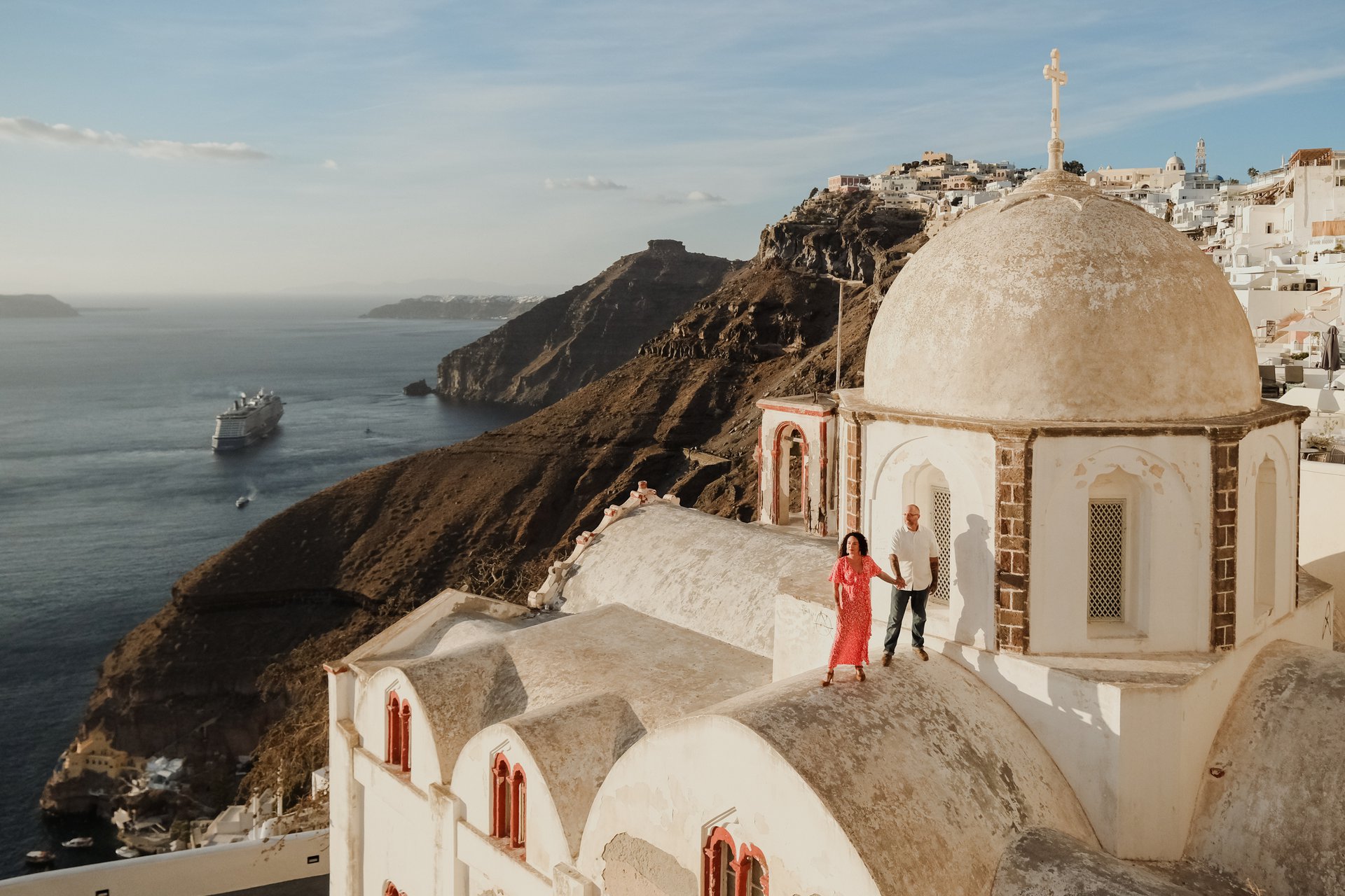 Santorini-Greece-travel-story-Flytographer-18