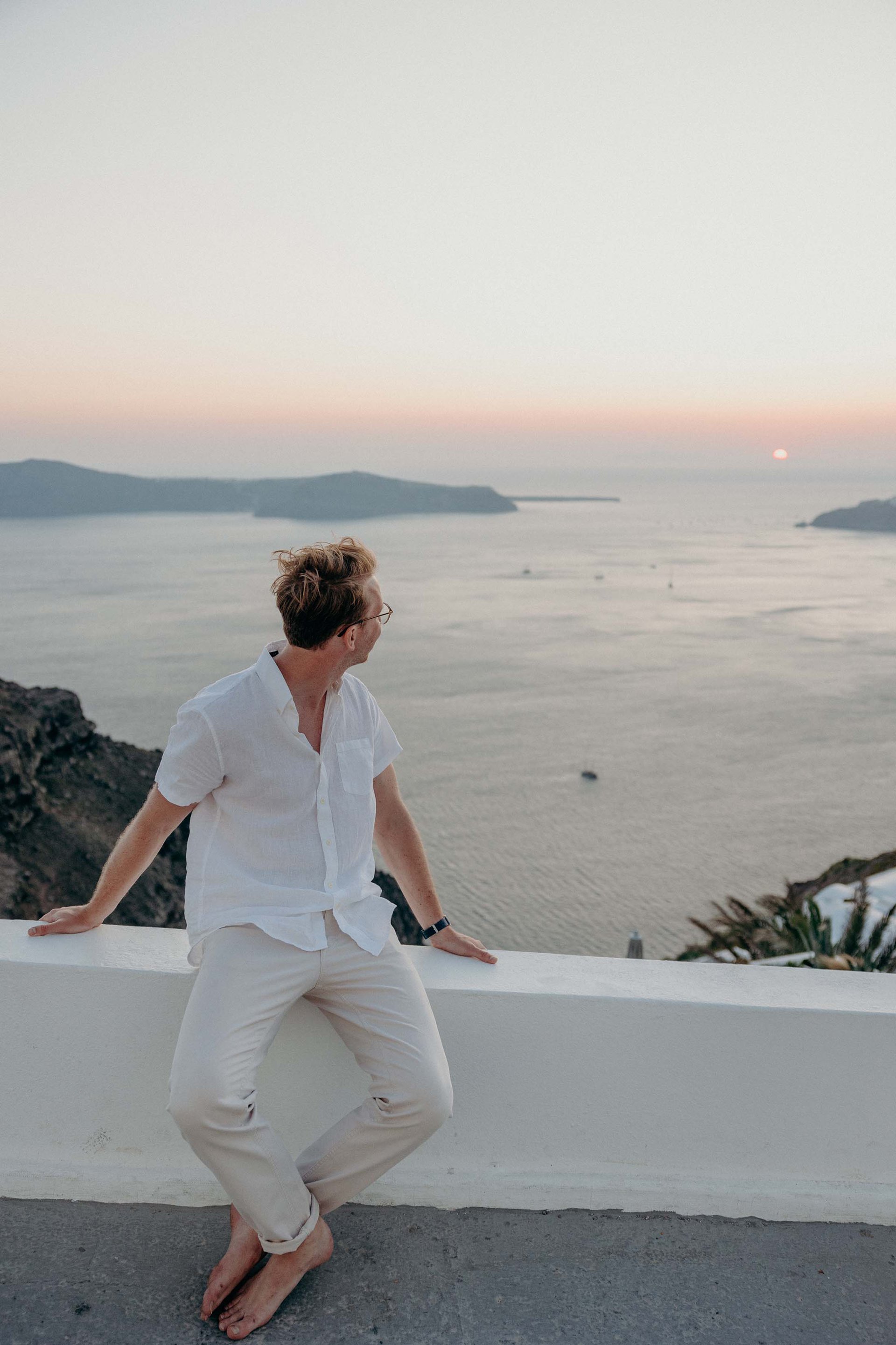 Santorini-Greece-travel-story-Flytographer-47