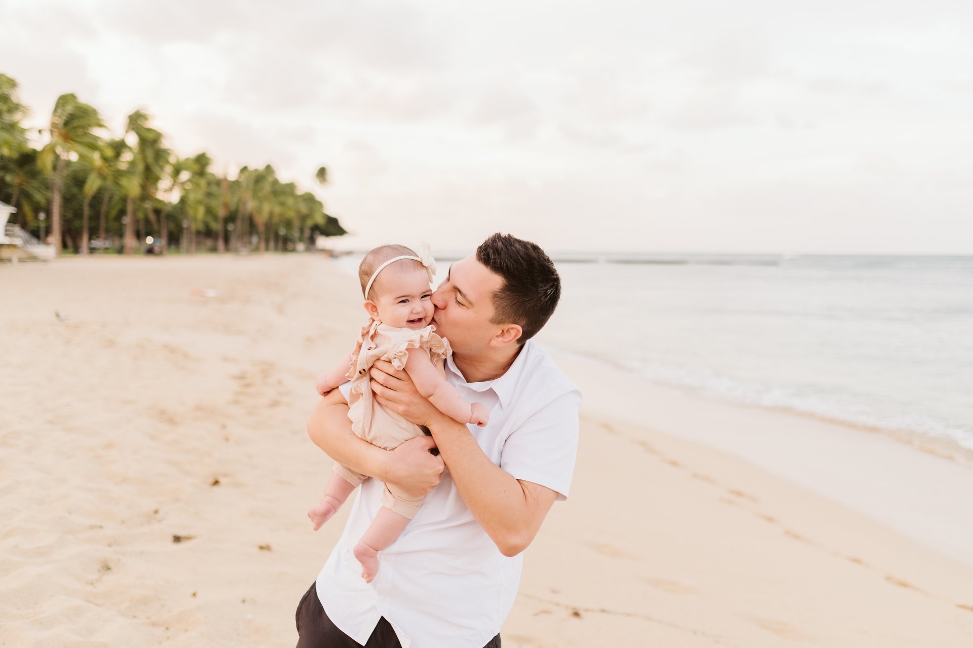 Honolulu-United States-travel-story-Flytographer-17