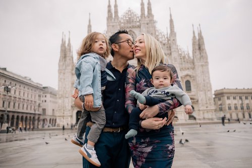 Milan photoshoot at Piazza del Duomo