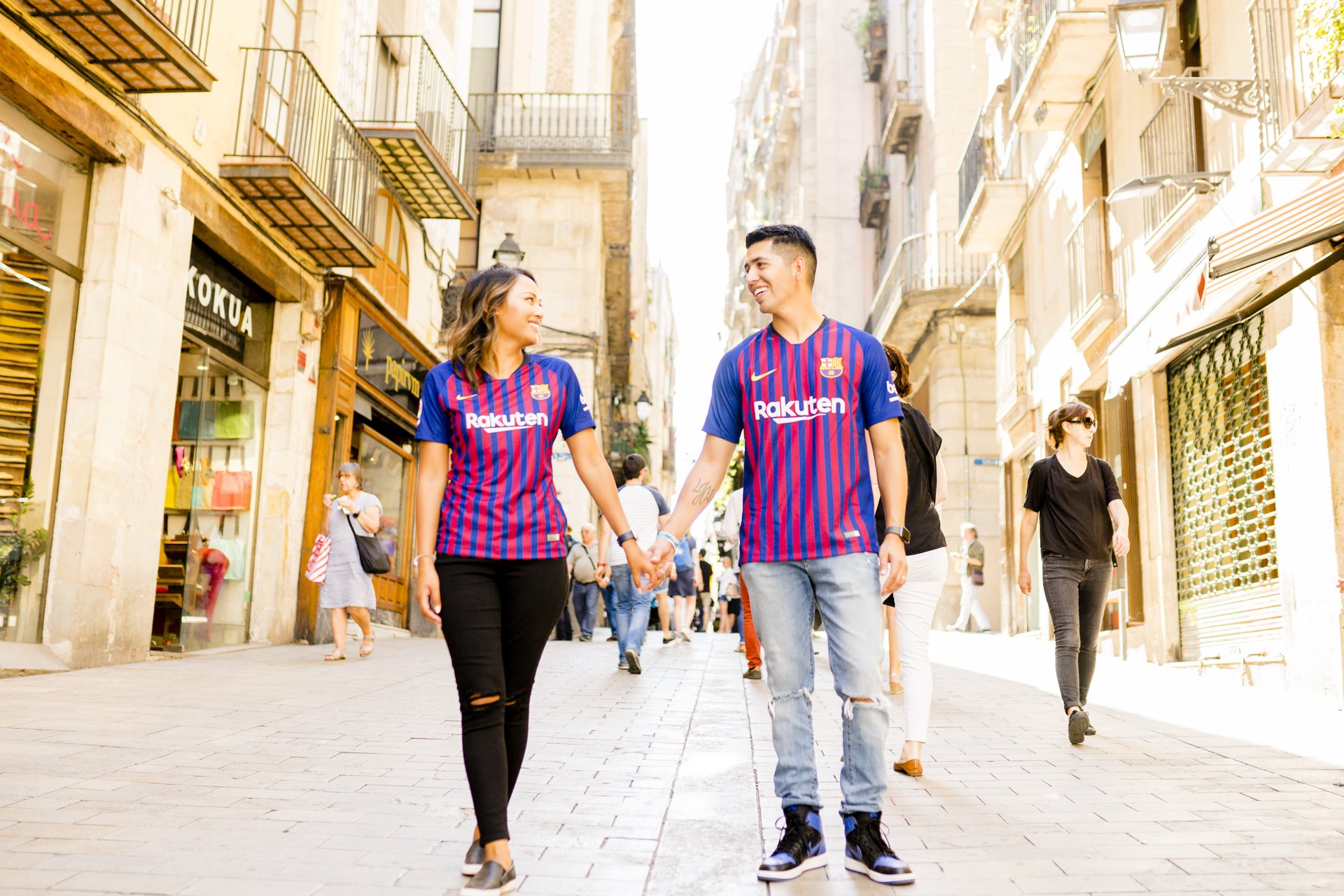 Barcelona-Spain-travel-story-Flytographer-19