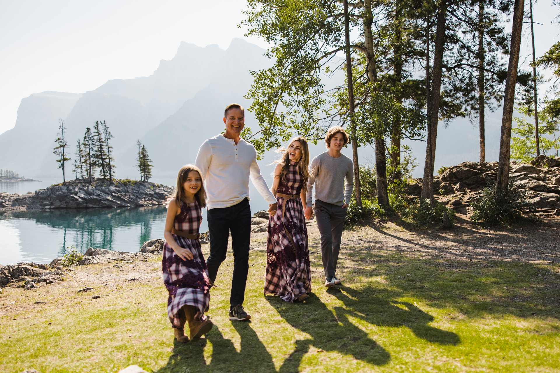 Banff-Canada-travel-story-Flytographer-51