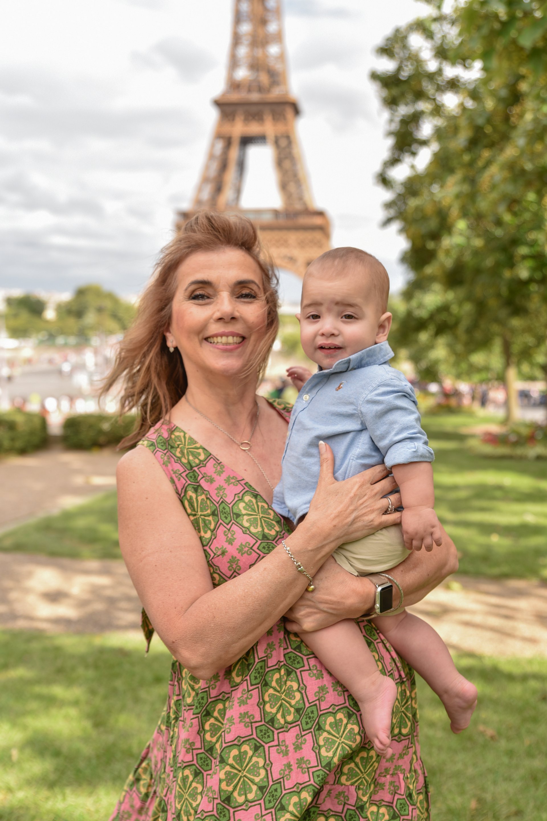 Paris-France-travel-story-Flytographer-17