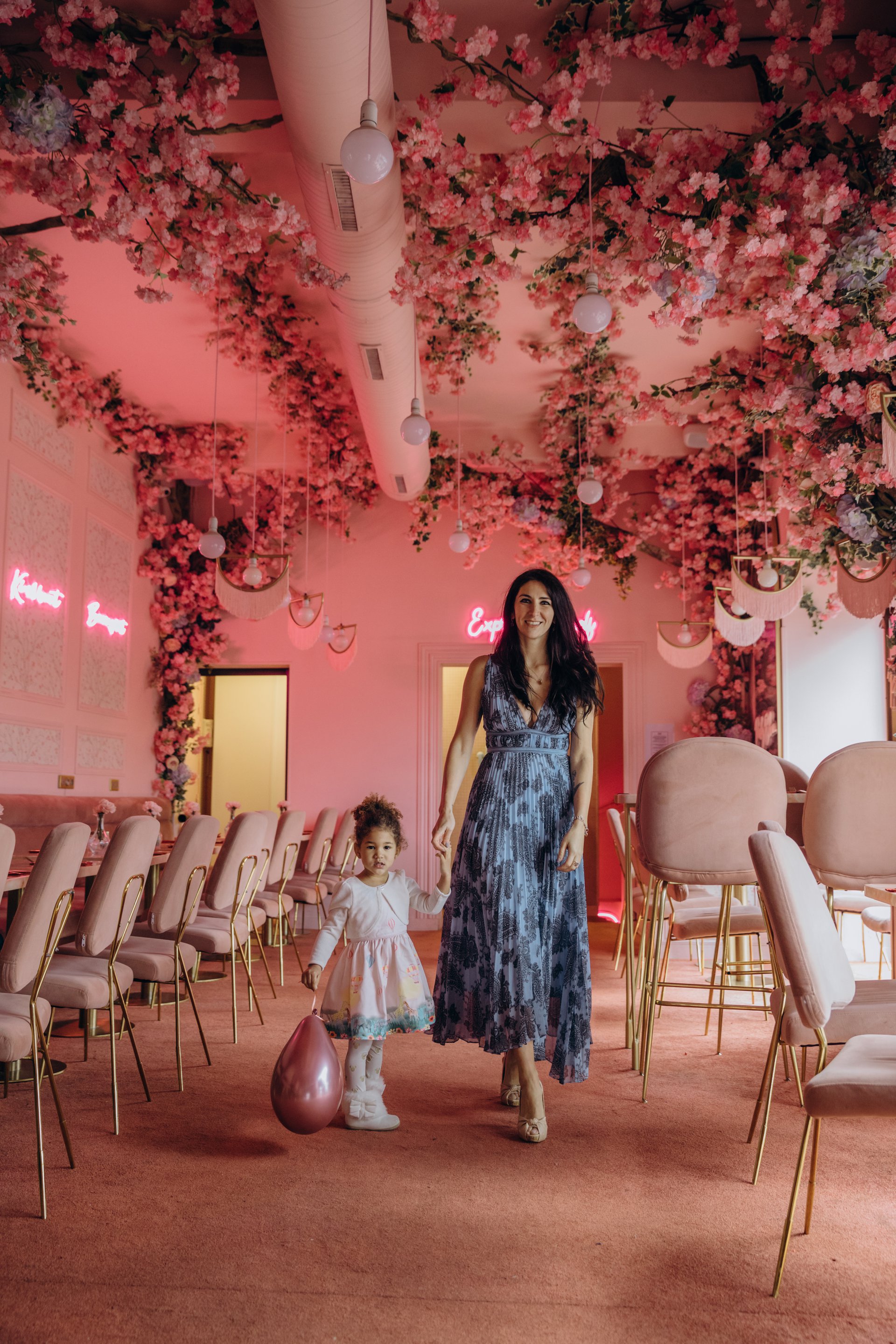 Paris-France-travel-story-Flytographer-42