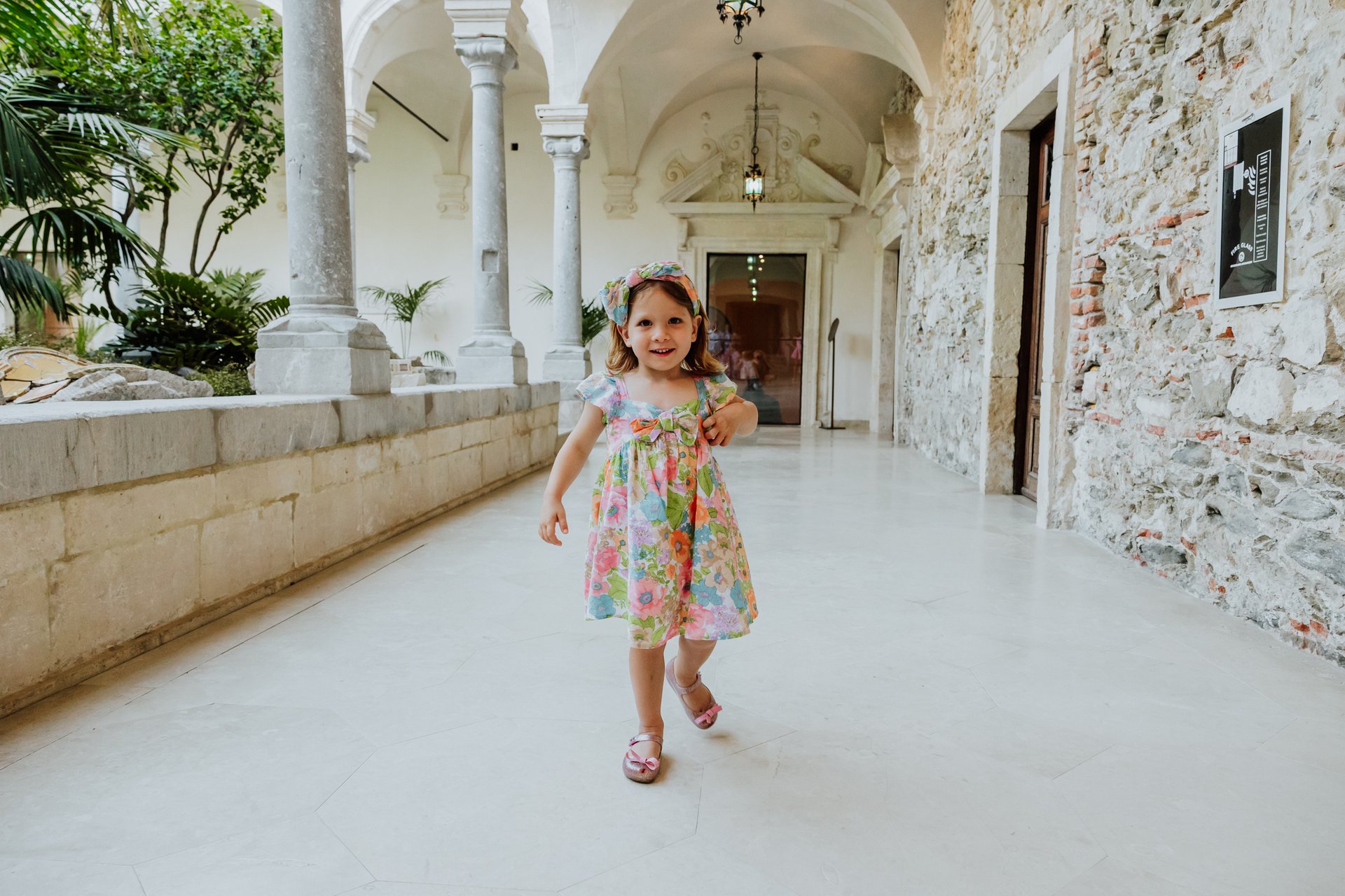 Taormina-Italy-travel-story-Flytographer-52