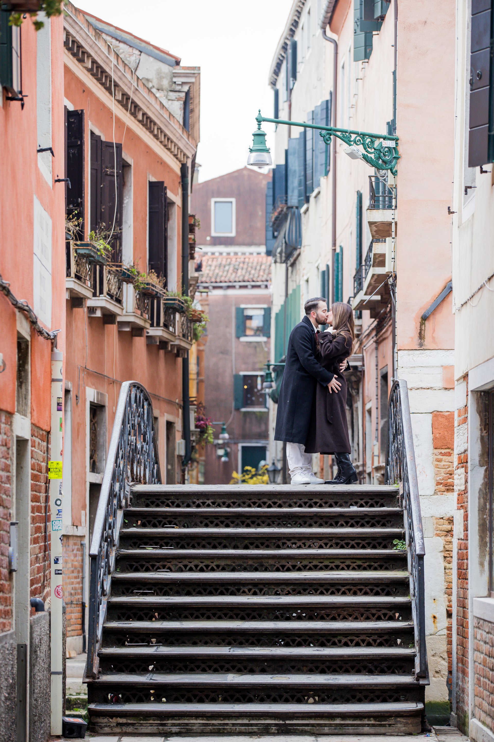 Venice-Italy-travel-story-Flytographer-42