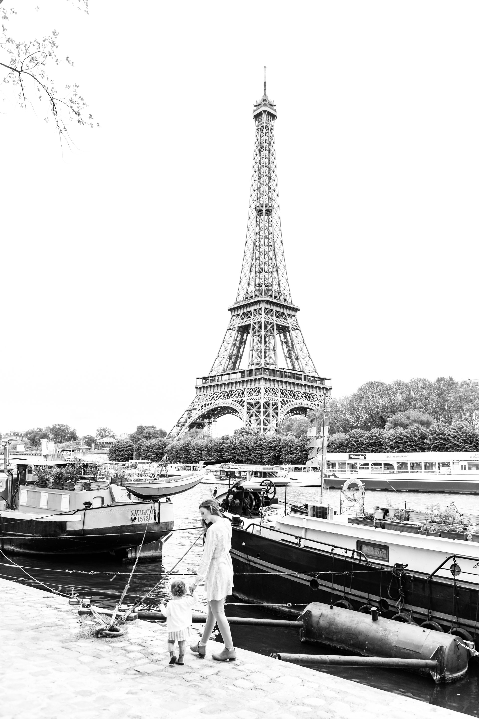 Paris-France-travel-story-Flytographer-9