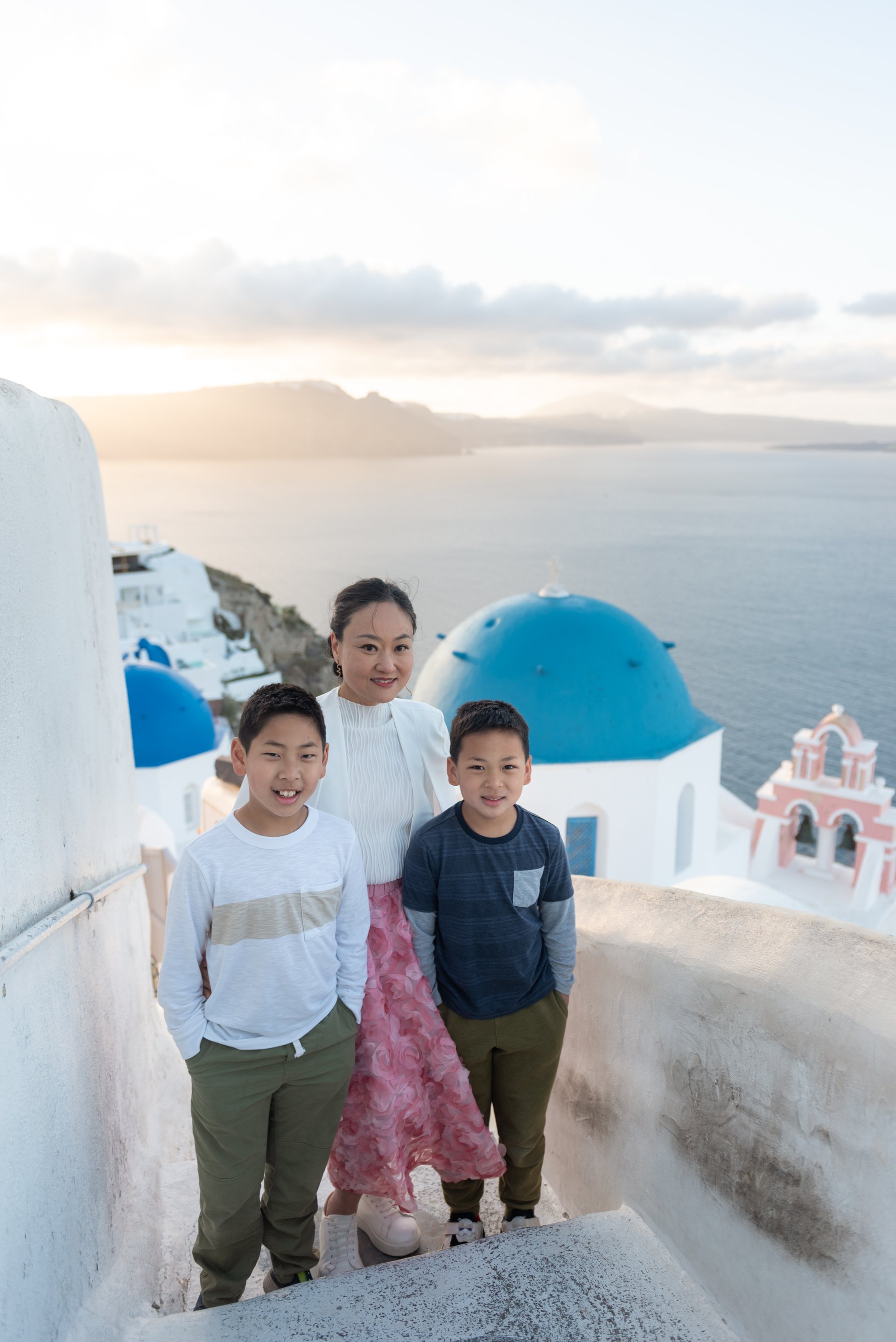 Santorini-Greece-travel-story-Flytographer-20