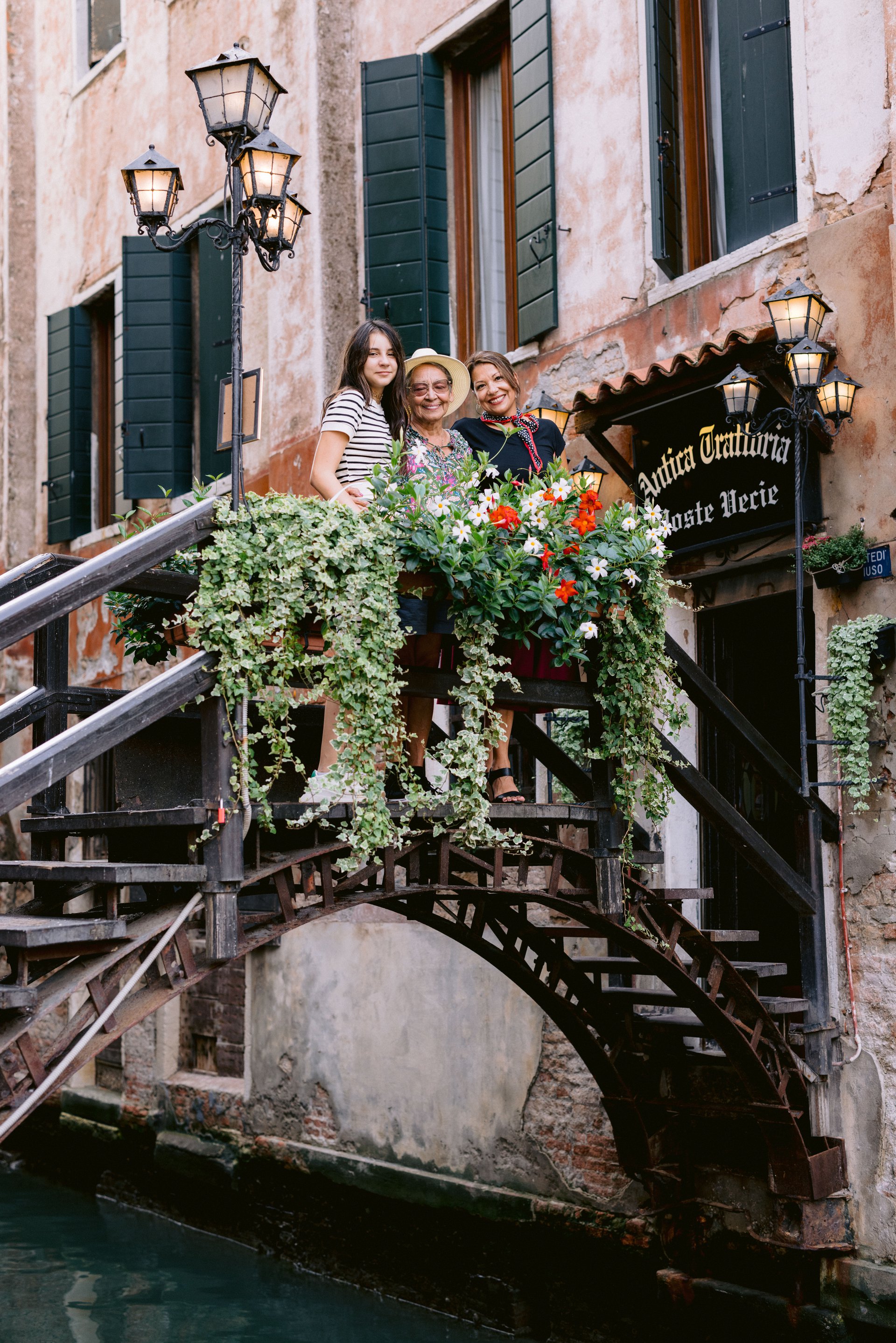 Venice-Italy-travel-story-Flytographer-8