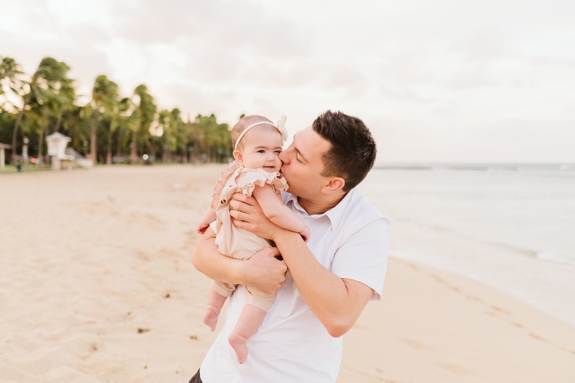 Honolulu-United States-travel-story-Flytographer-16