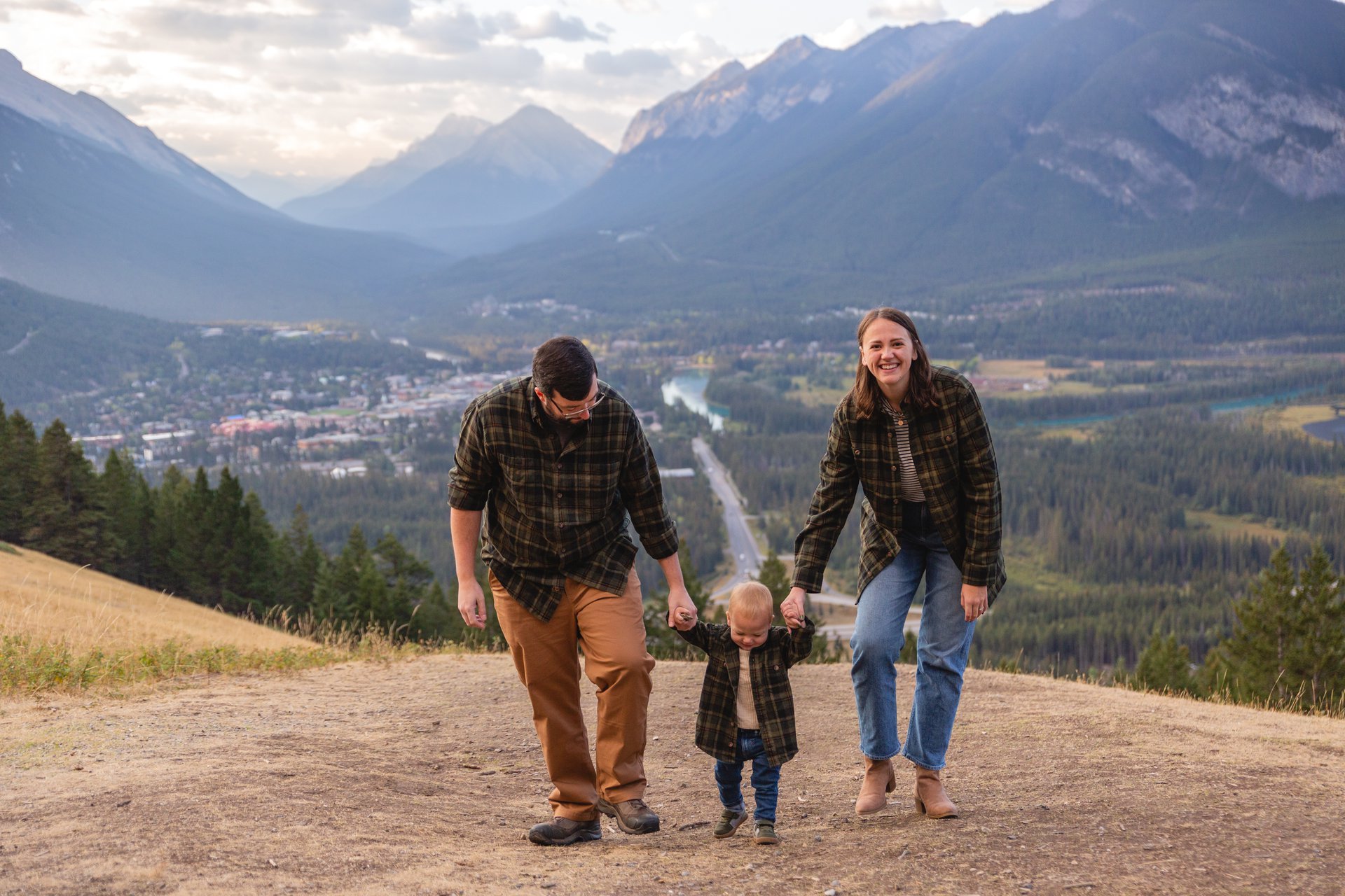 Banff-Canada-travel-story-Flytographer-11