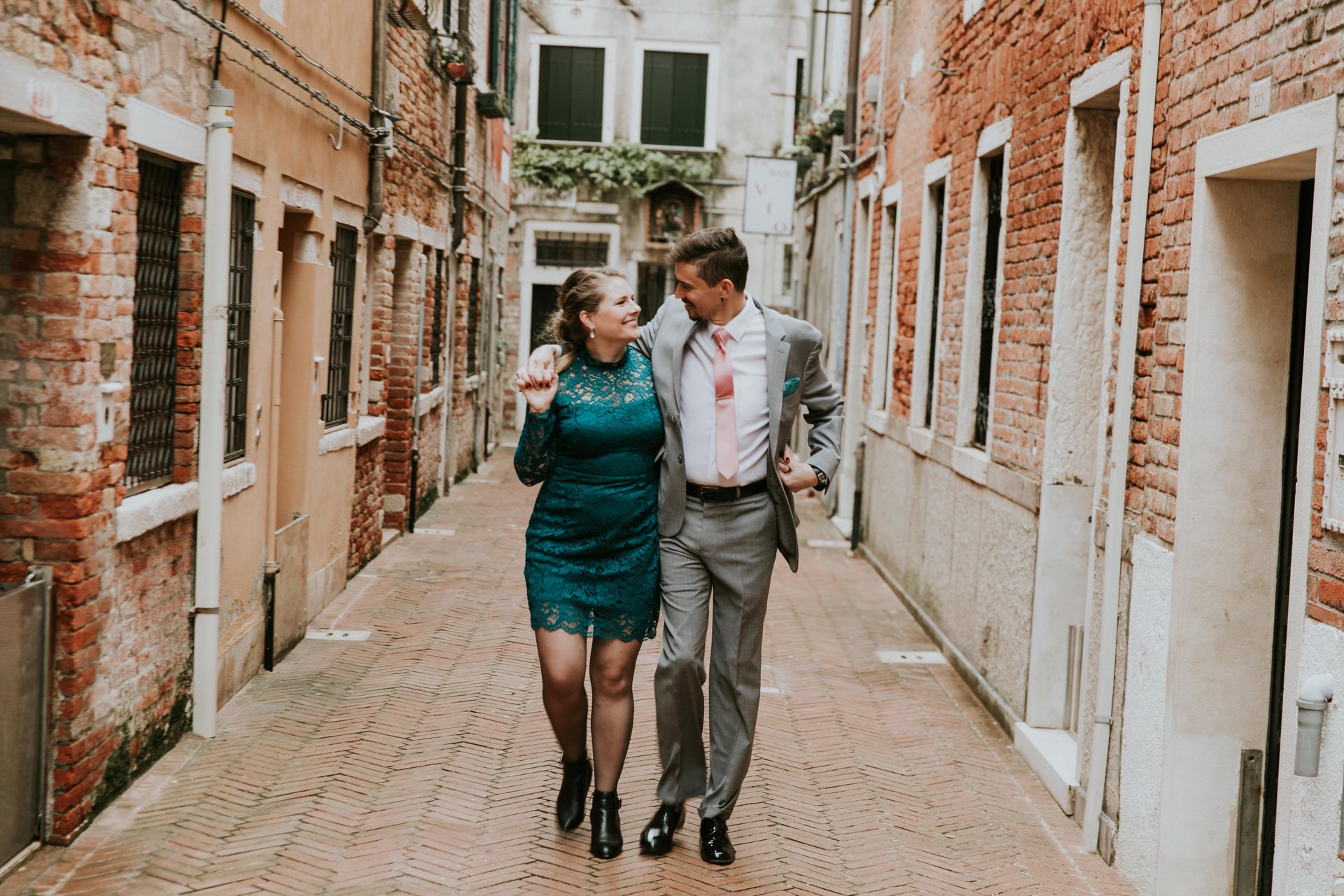 Venice-Italy-travel-story-Flytographer-19