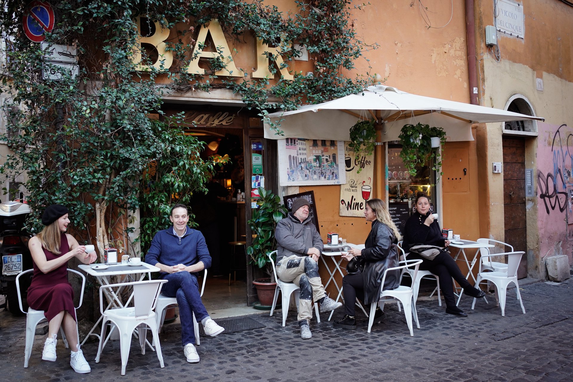 Rome-Italy-travel-story-Flytographer-31