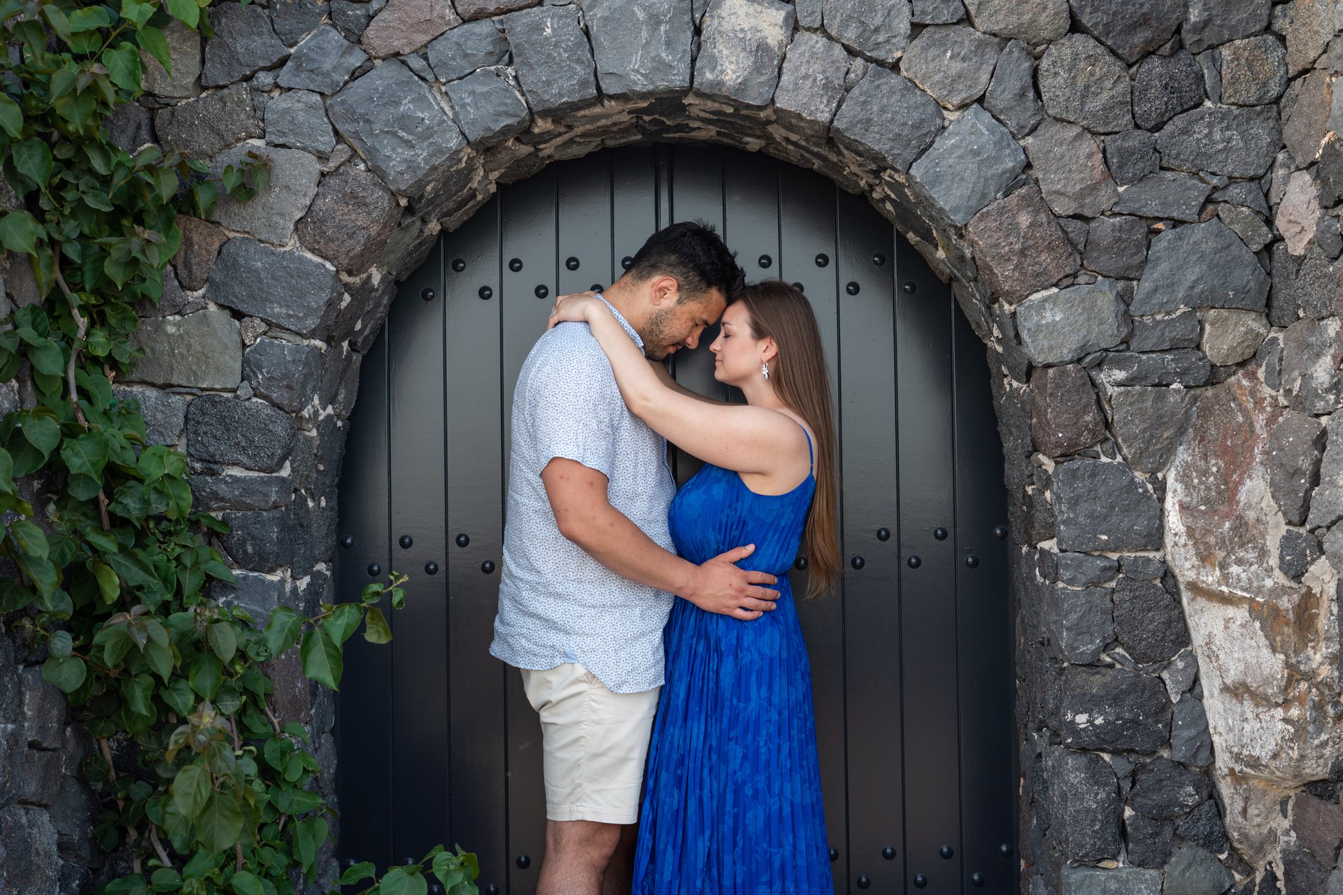 Santorini-Greece-travel-story-Flytographer-9