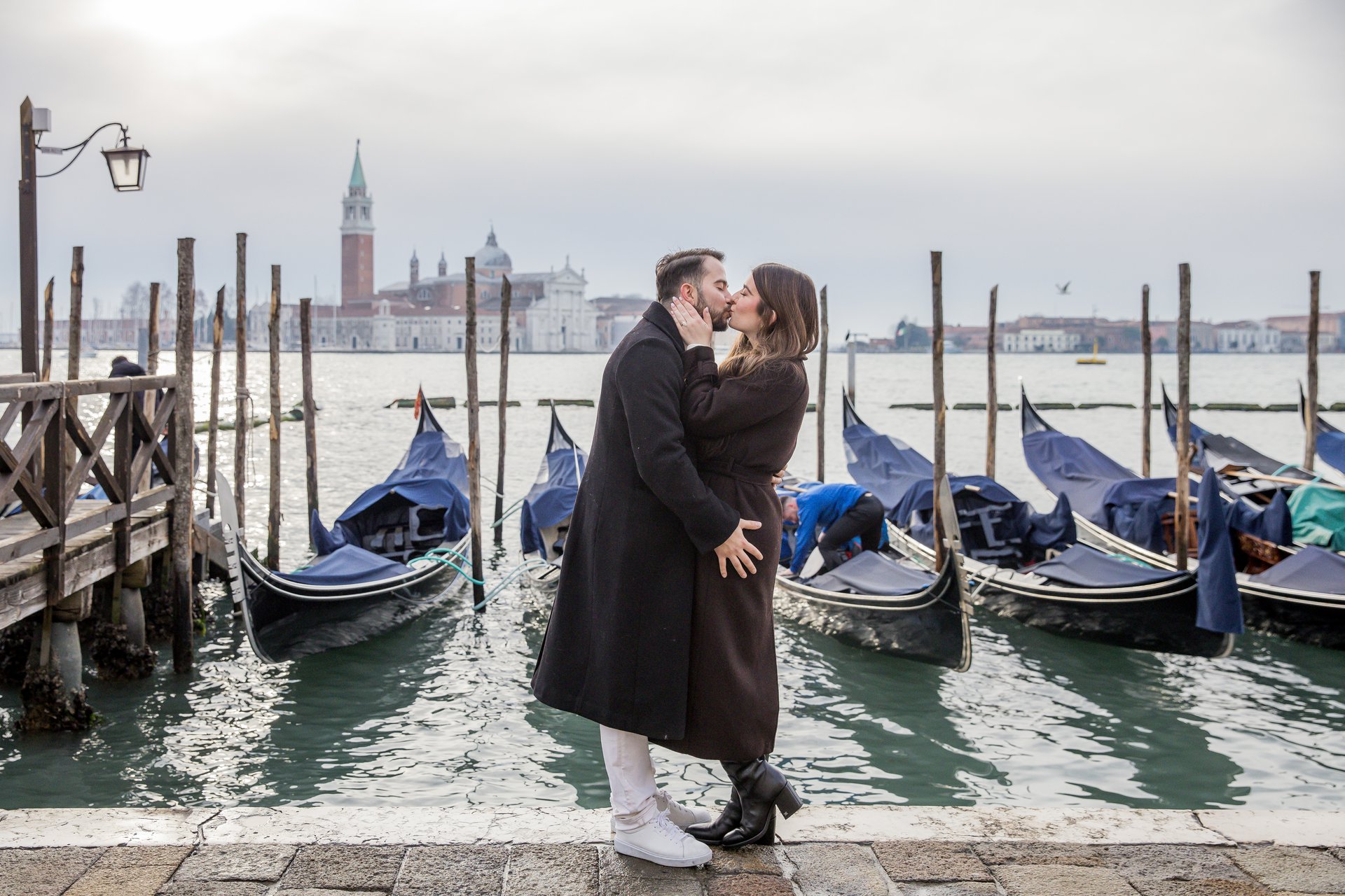 Venice-Italy-travel-story-Flytographer-56