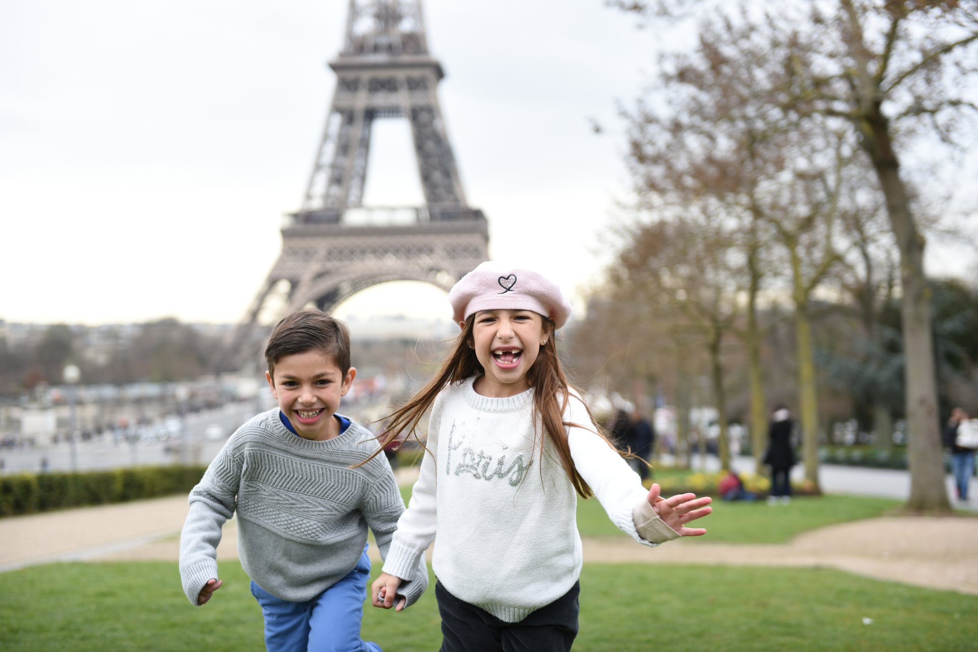 Paris-France-travel-story-Flytographer-11