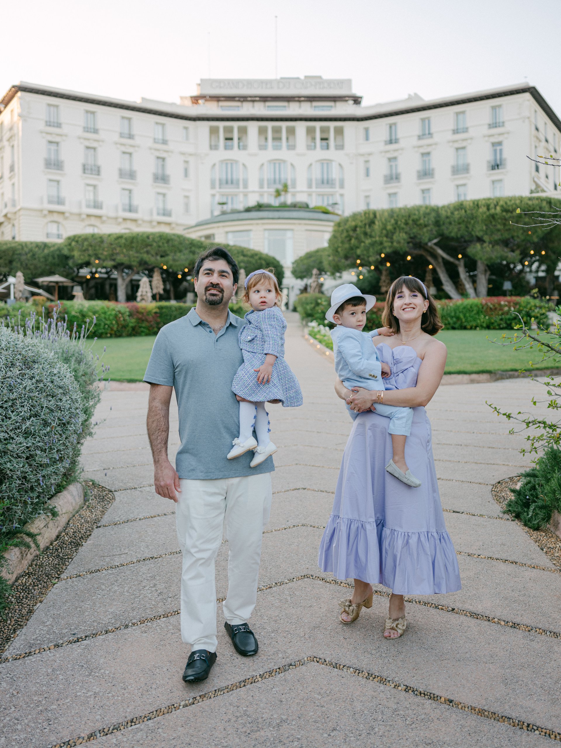 Cannes-France-travel-story-Flytographer-74