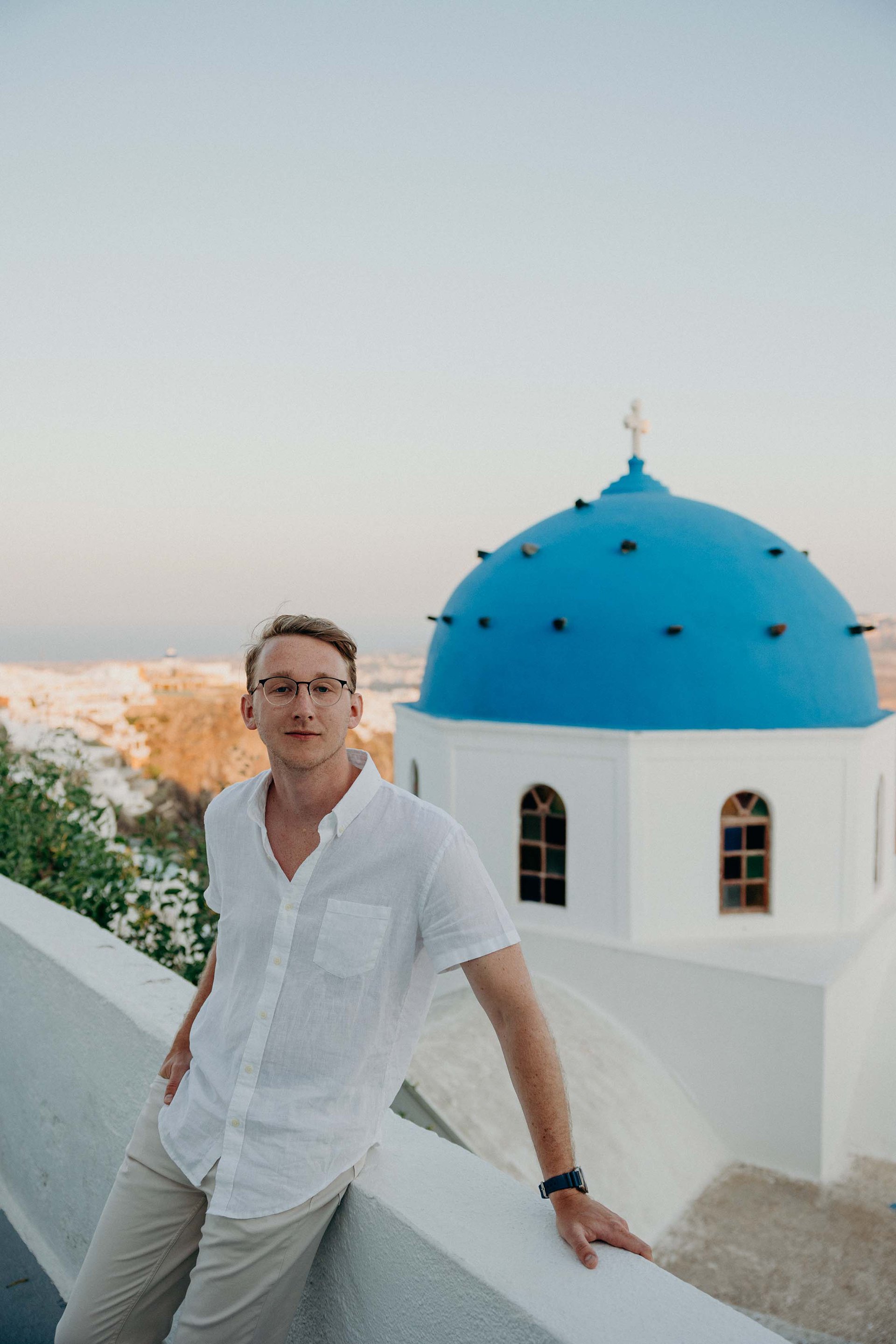 Santorini-Greece-travel-story-Flytographer-7