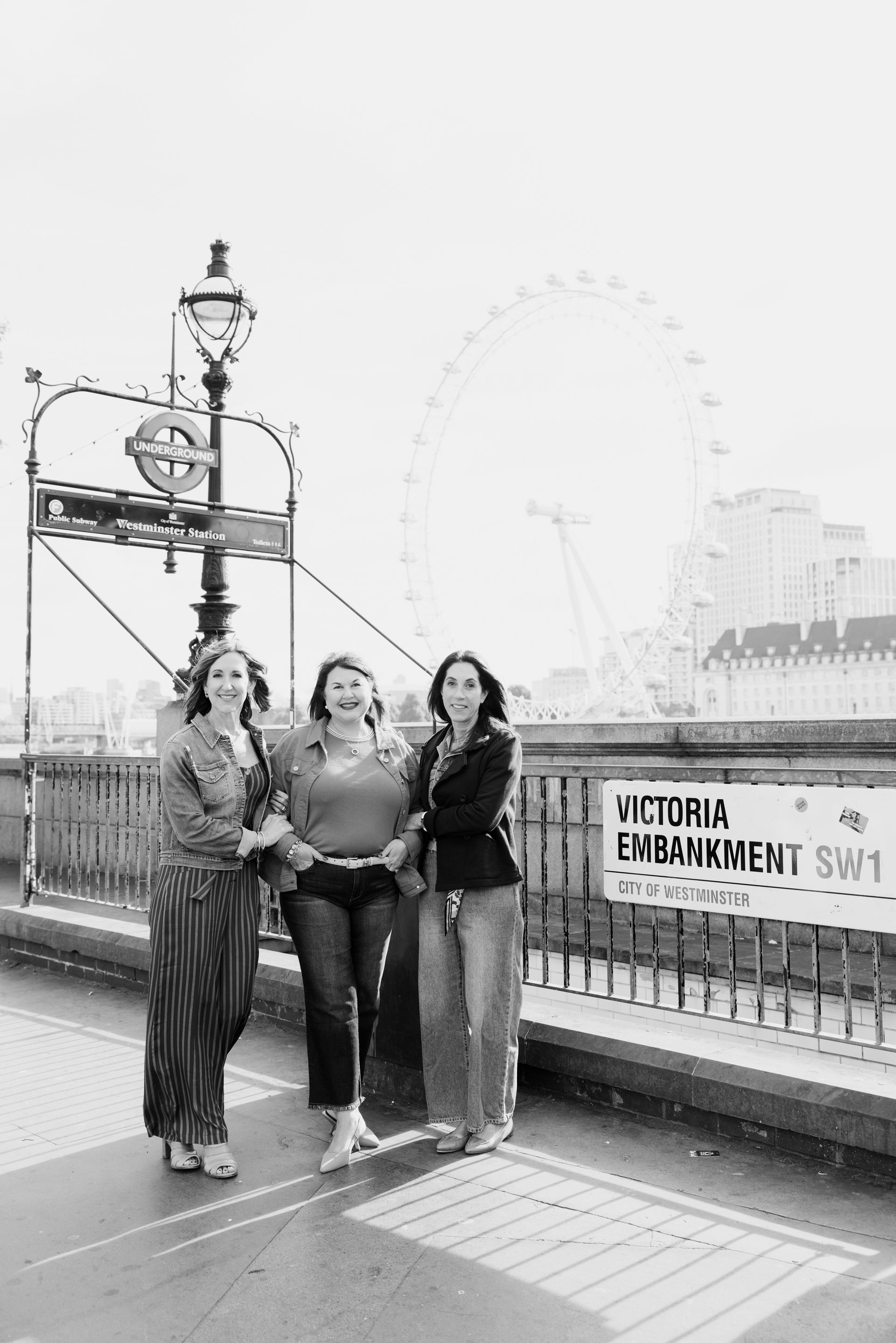 London-United Kingdom-travel-story-Flytographer-25