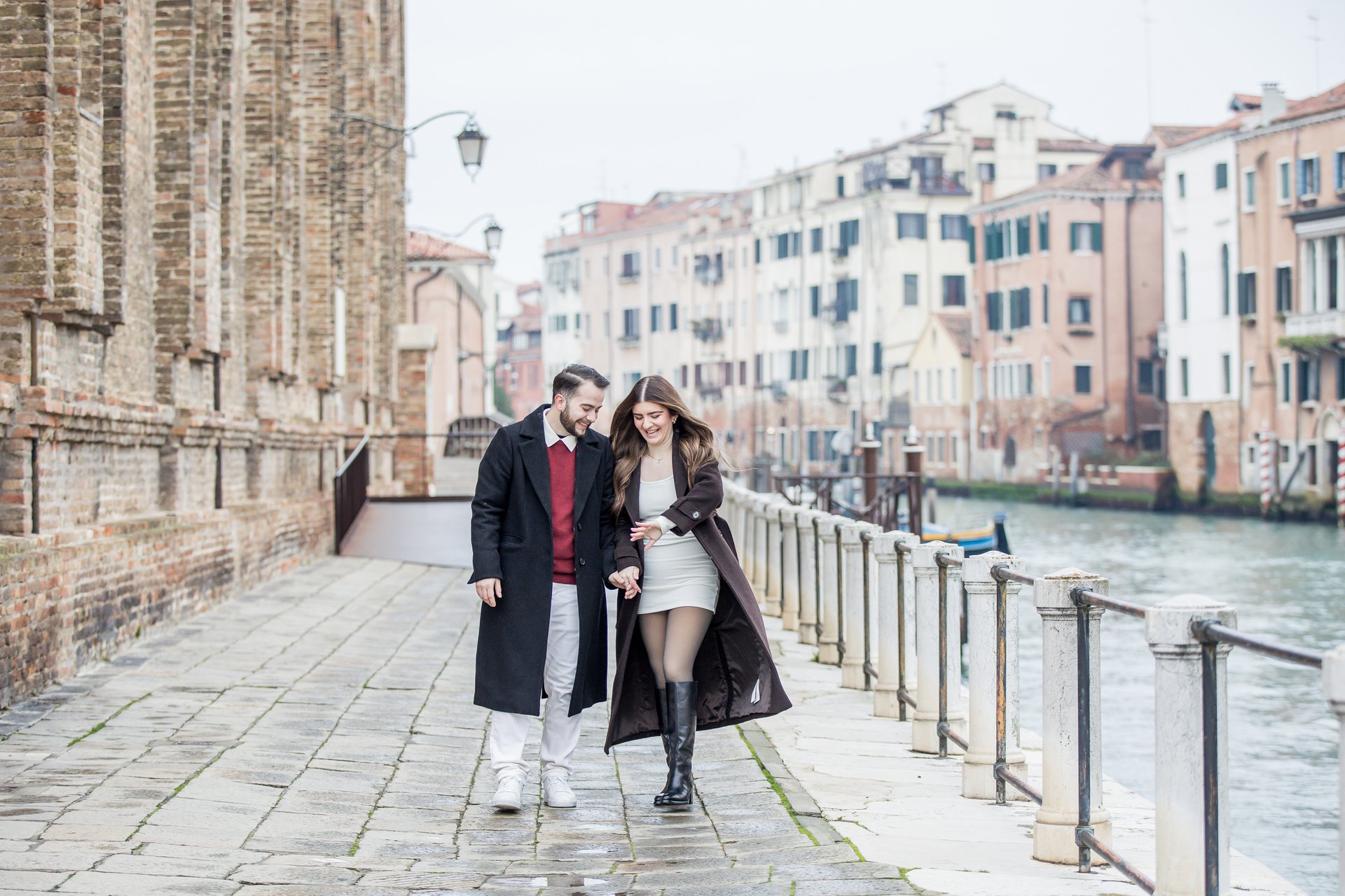 Venice-Italy-travel-story-Flytographer-19