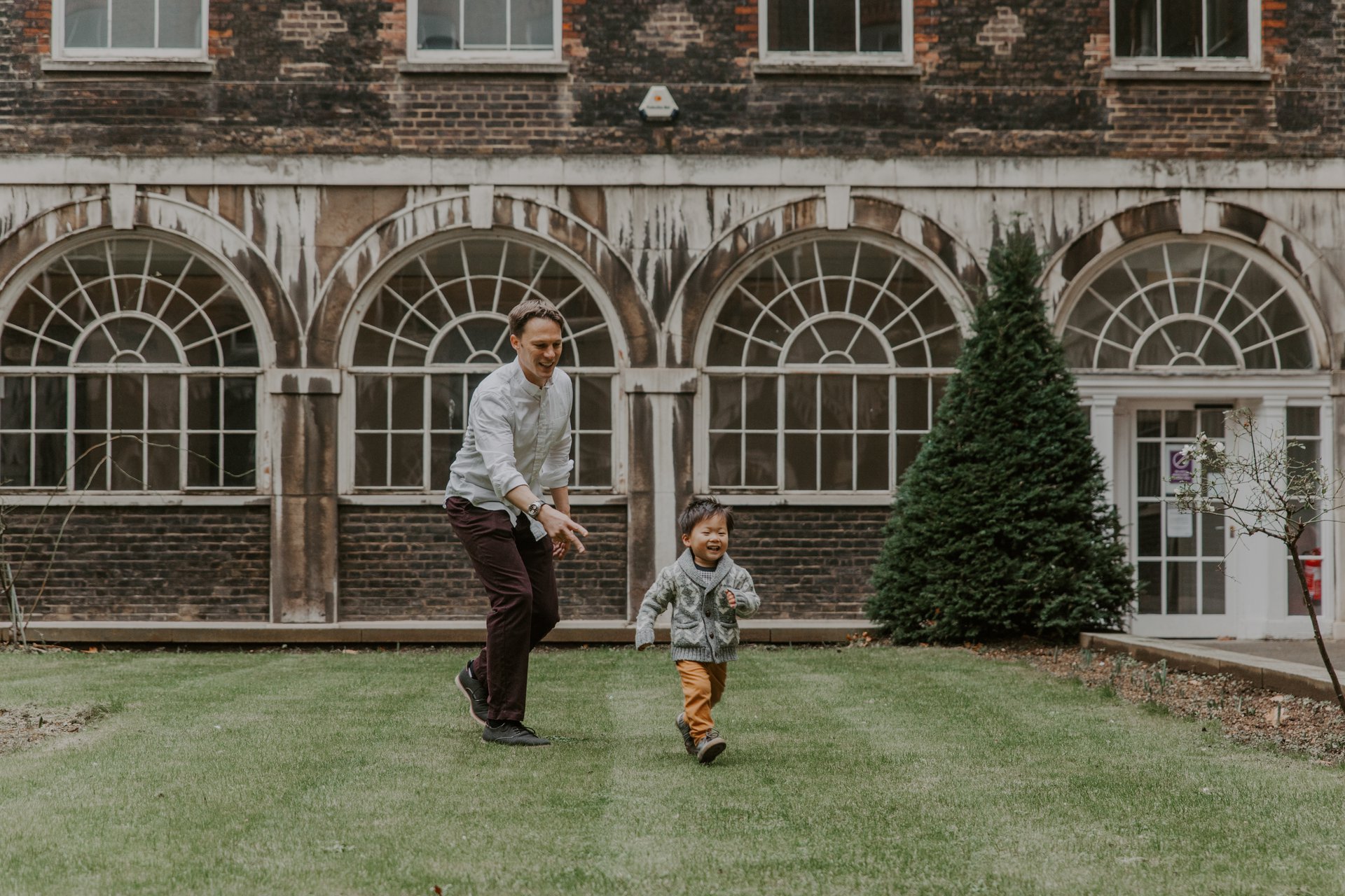 London-United Kingdom-travel-story-Flytographer-15