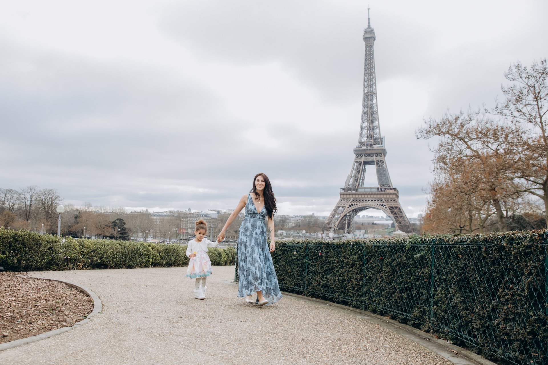 Paris-France-travel-story-Flytographer-18