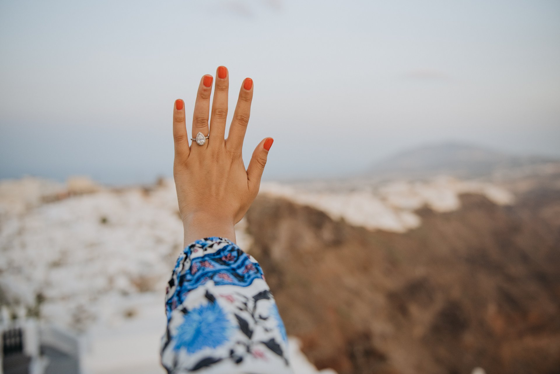 Santorini-Greece-travel-story-Flytographer-9