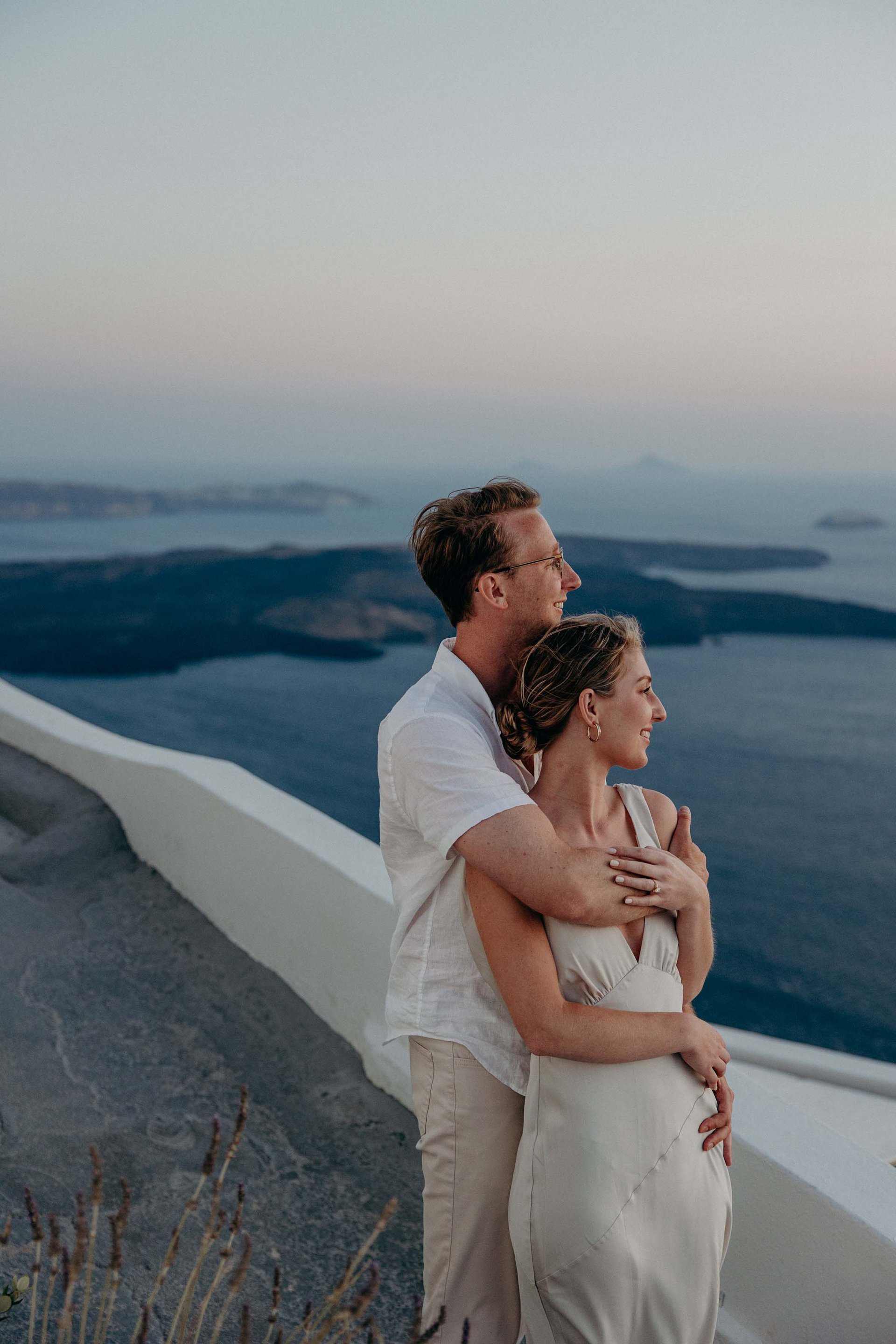 Santorini-Greece-travel-story-Flytographer-53