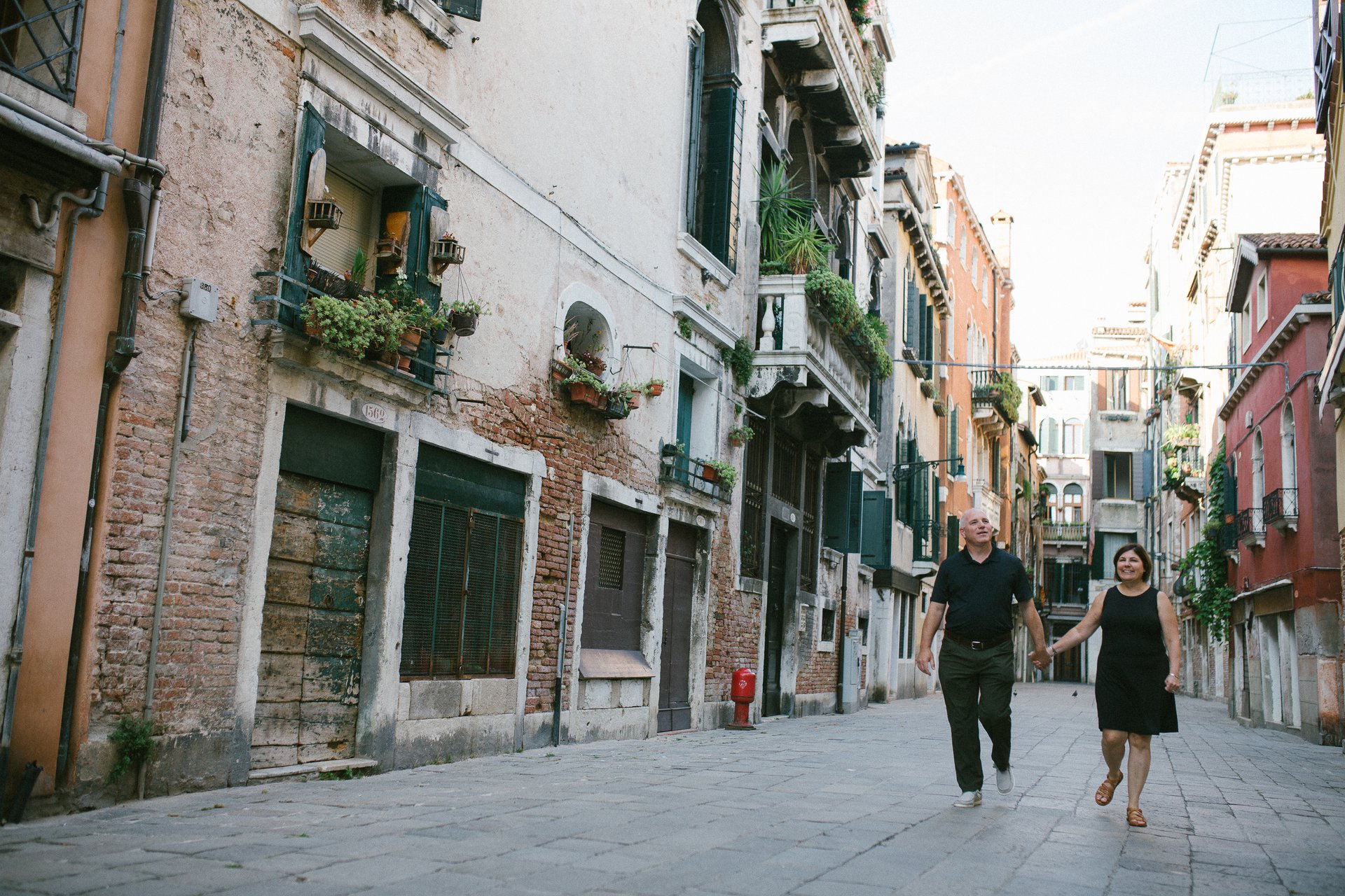 Venice-Italy-travel-story-Flytographer-25