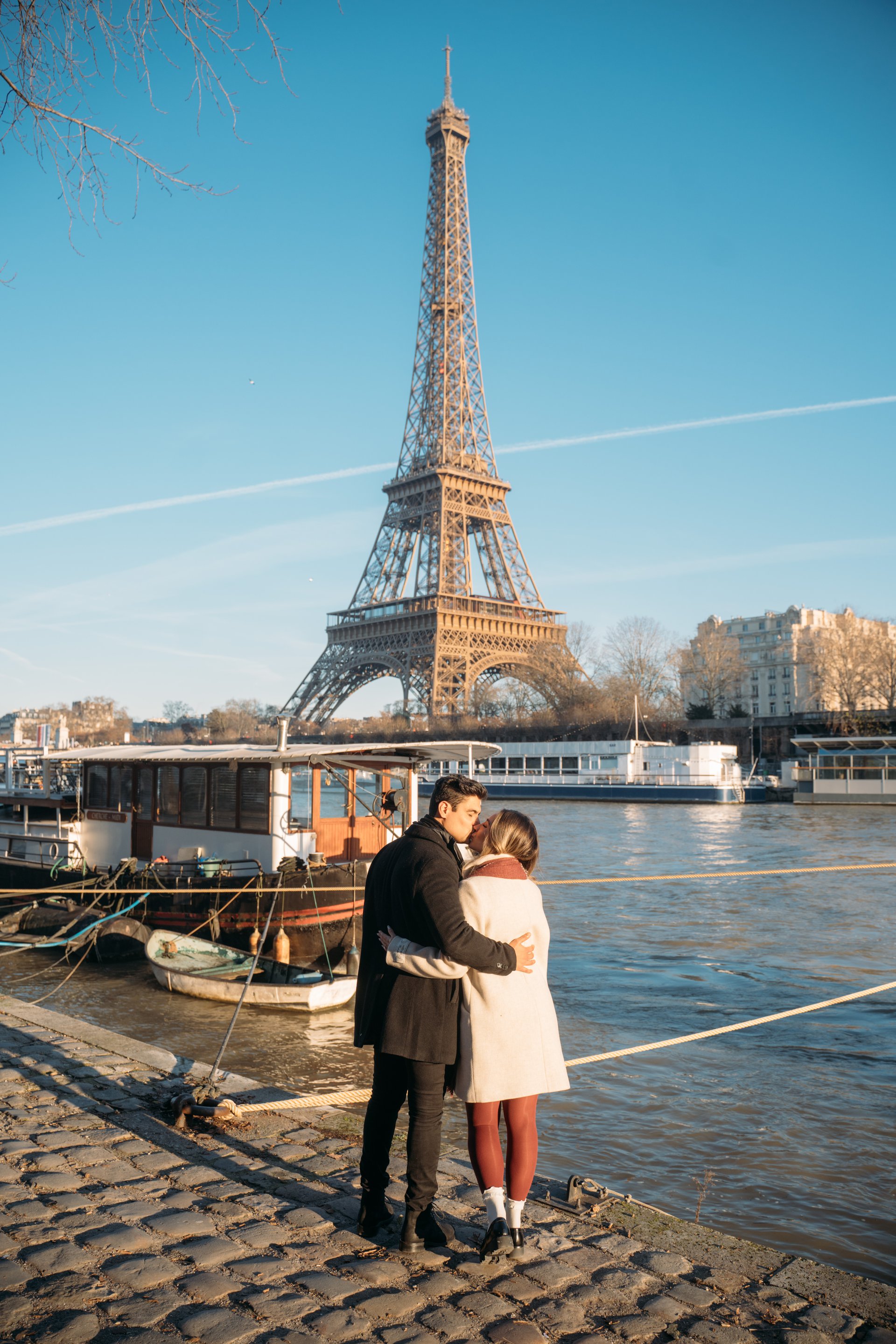 Paris-France-travel-story-Flytographer-22