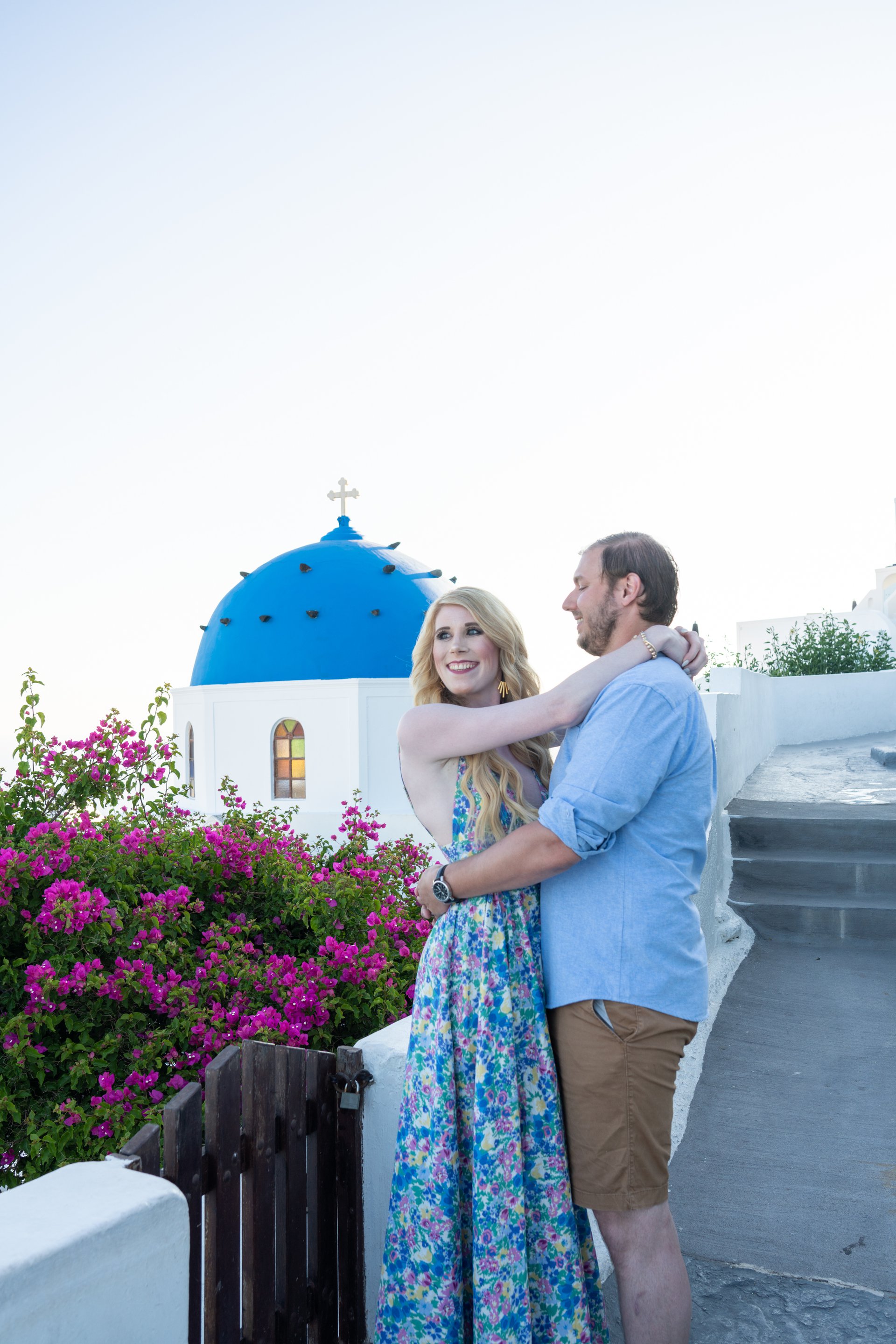 Santorini-Greece-travel-story-Flytographer-1