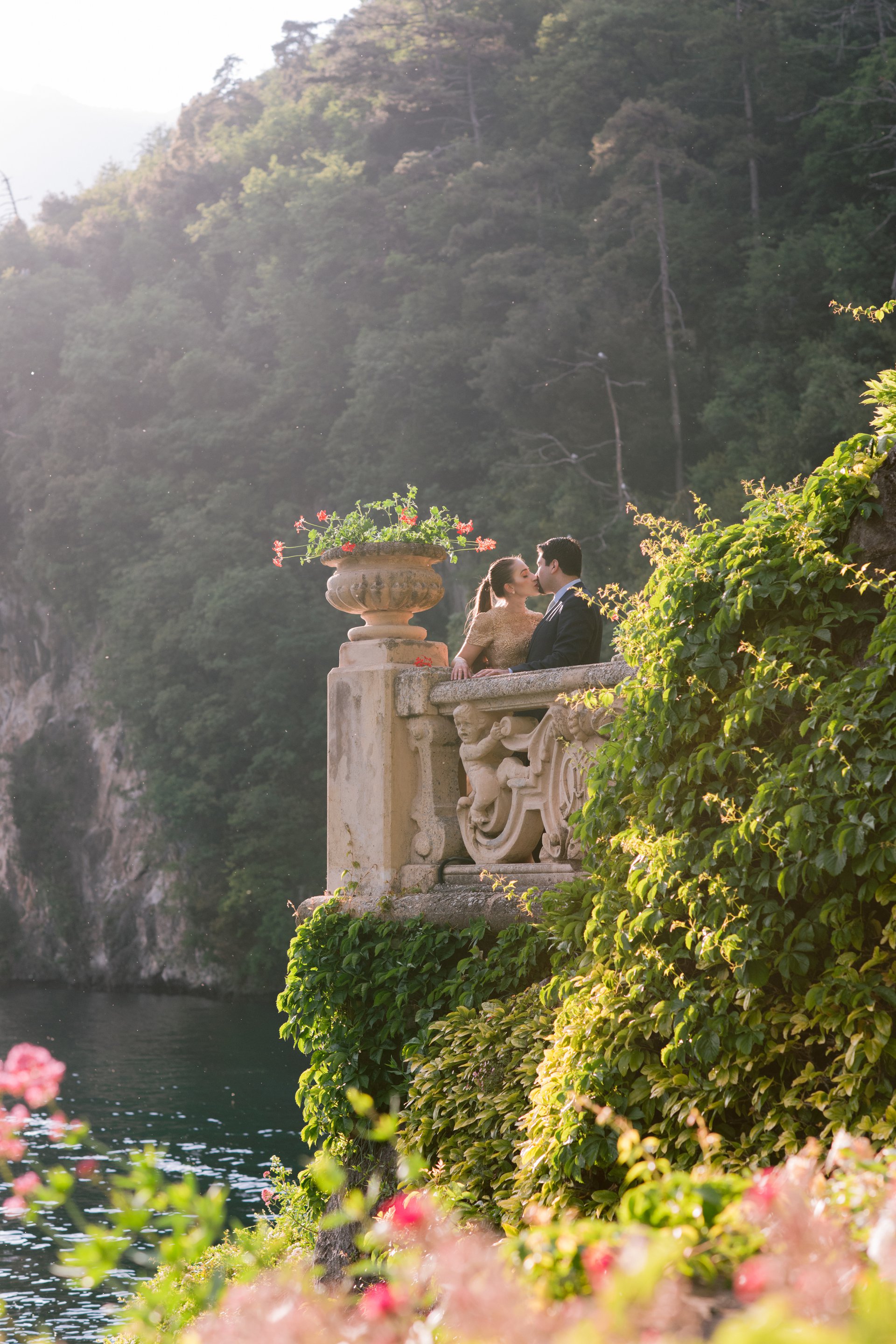 Lake Como-Italy-travel-story-Flytographer-35