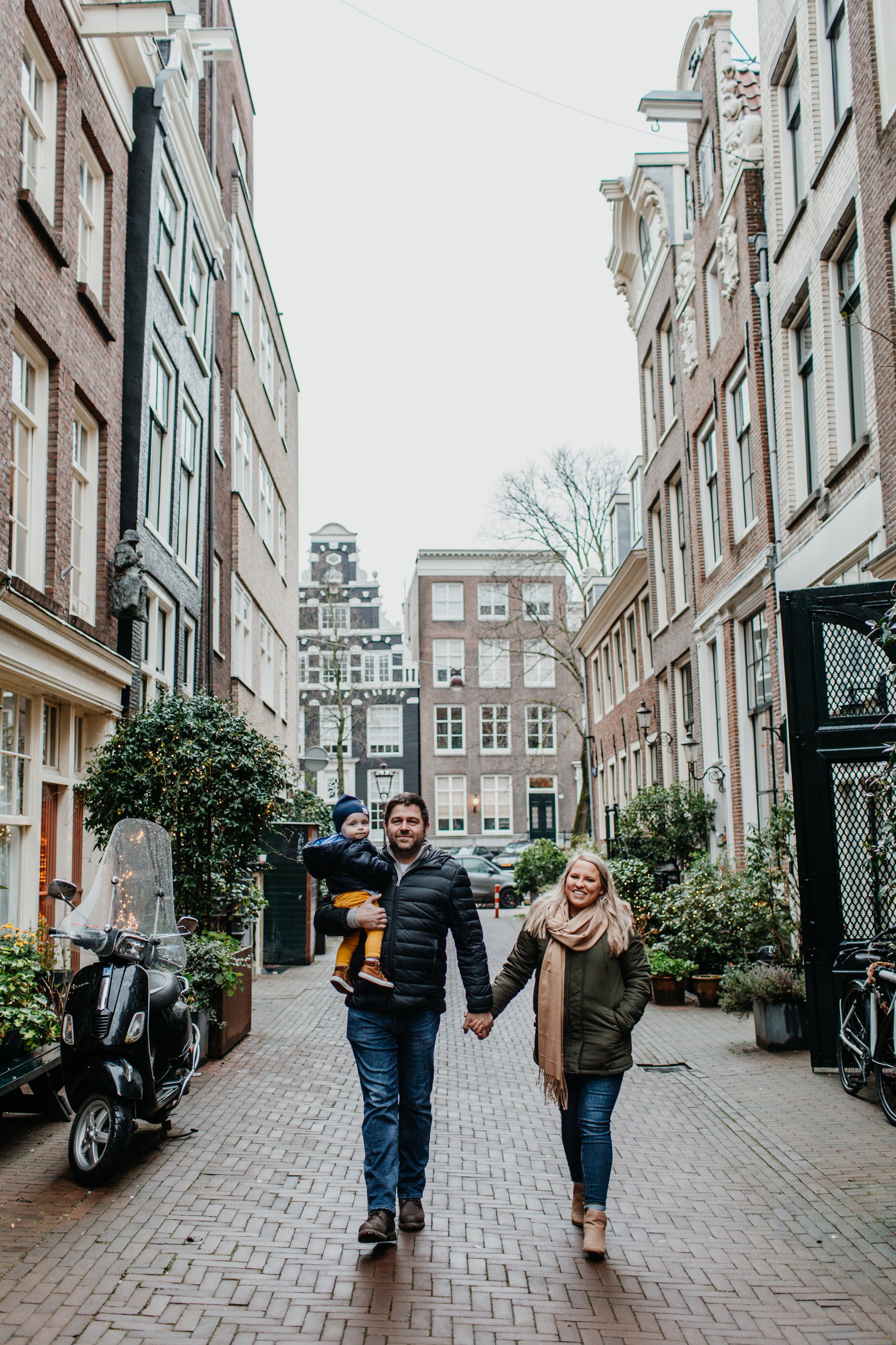 Amsterdam-Netherlands-travel-story-Flytographer-8