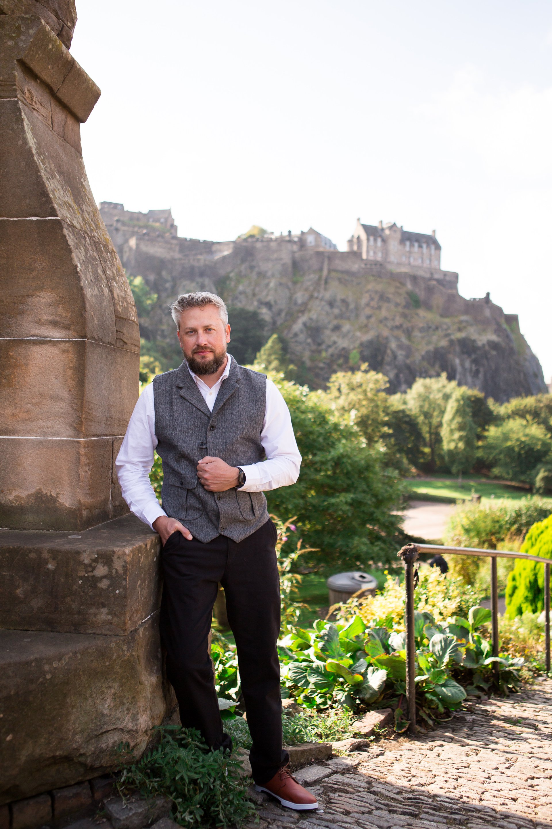 Edinburgh-United Kingdom-travel-story-Flytographer-34