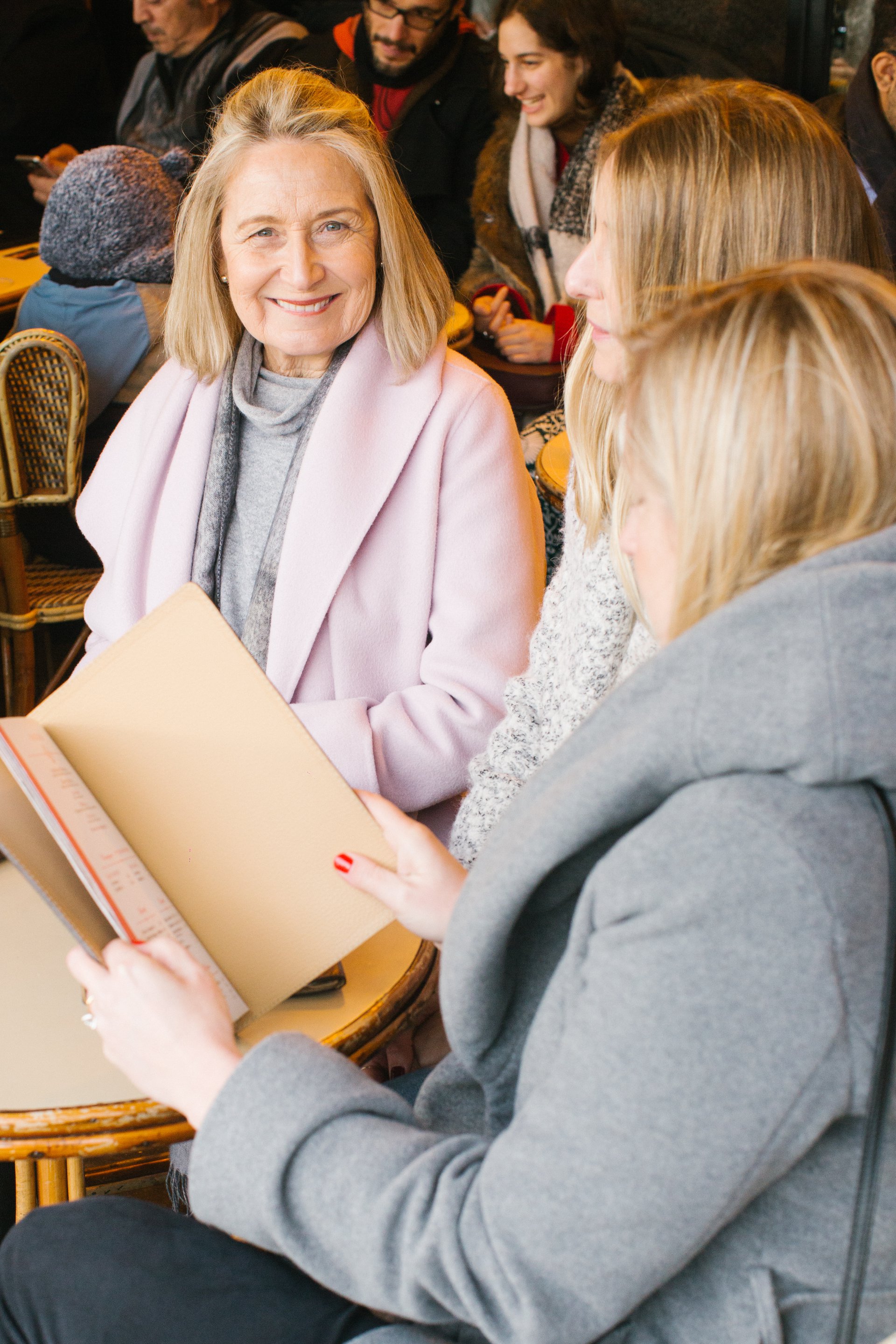 Paris-France-travel-story-Flytographer-17