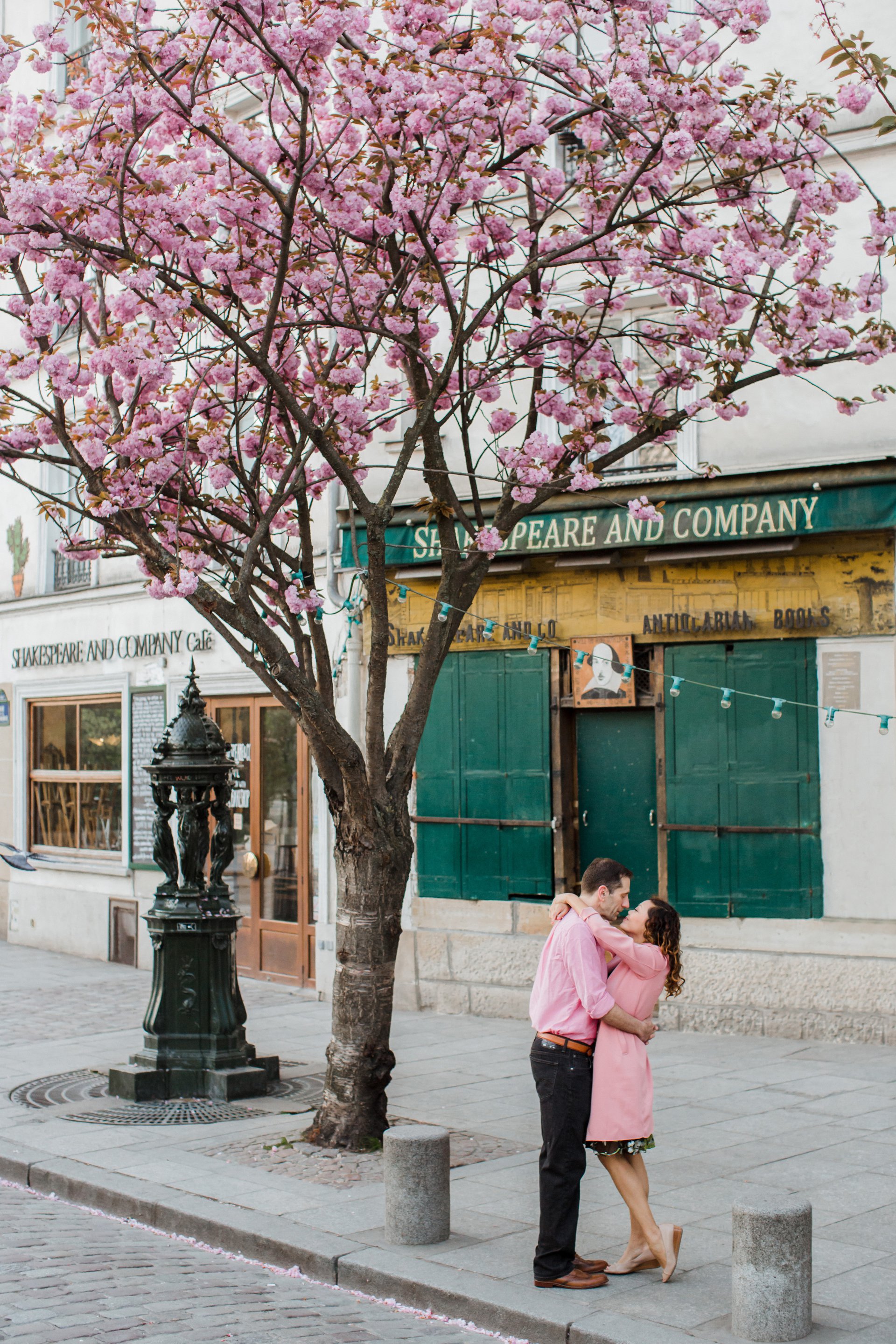 Paris-France-travel-story-Flytographer-2