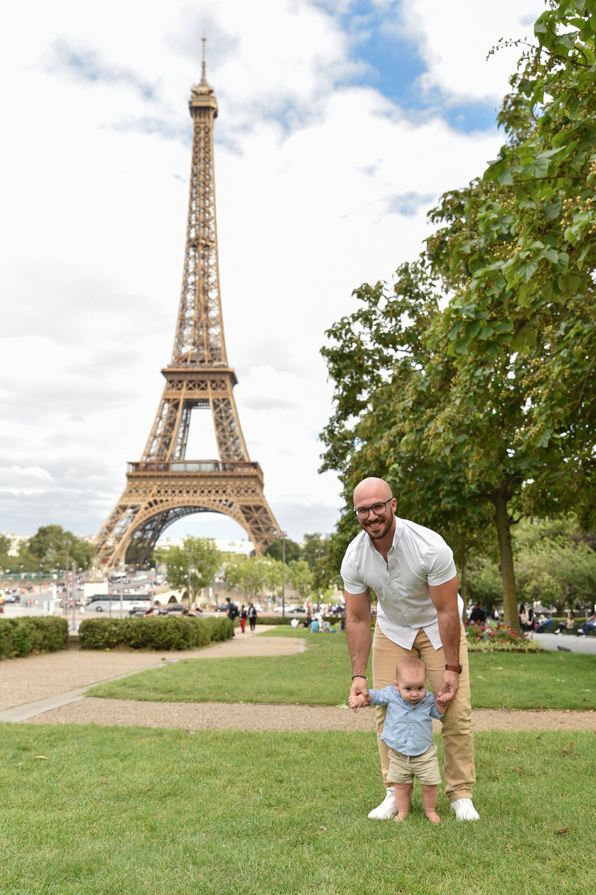 Paris-France-travel-story-Flytographer-15